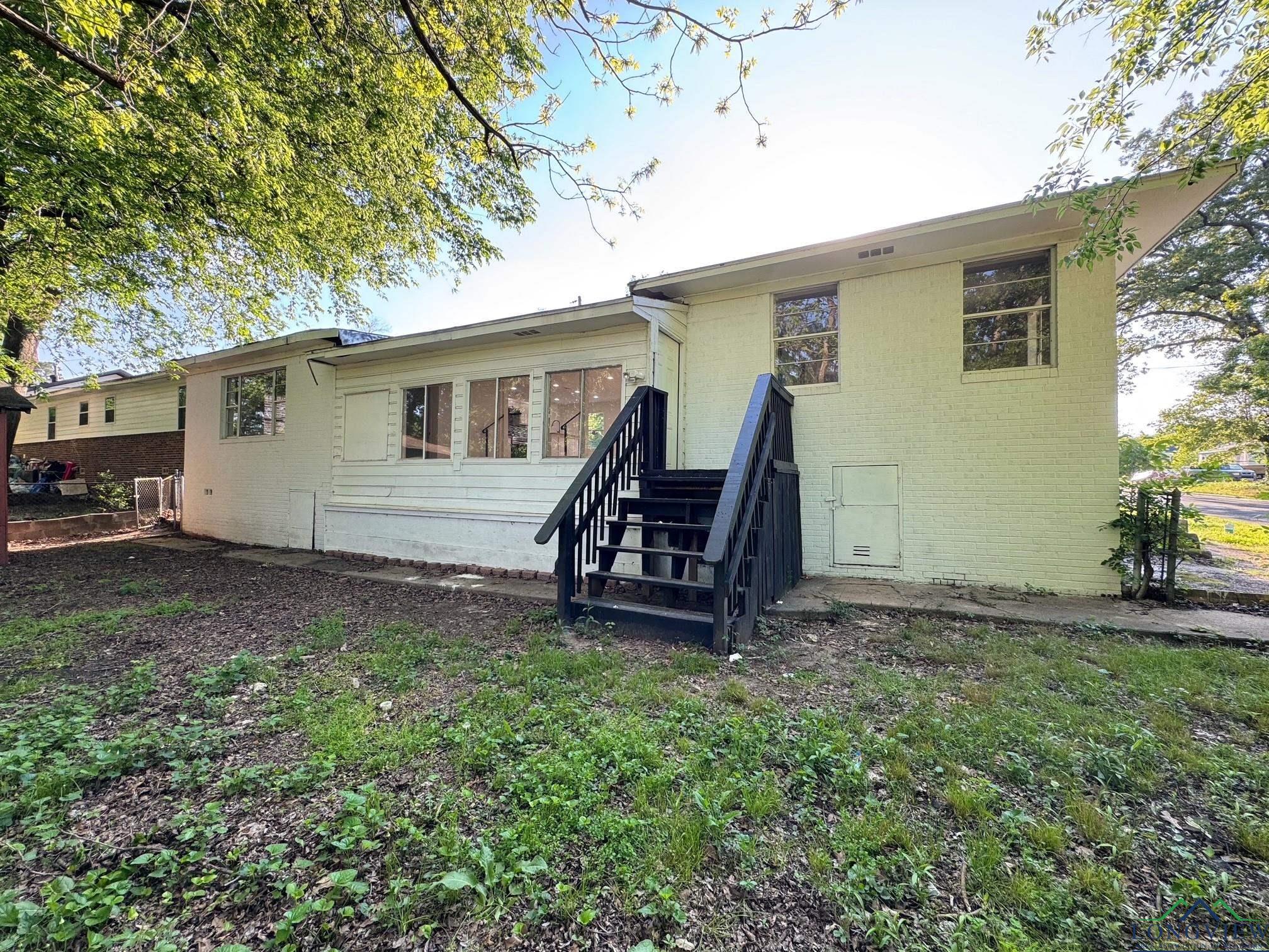 312 N Florey Street, Mount Pleasant, Texas image 18