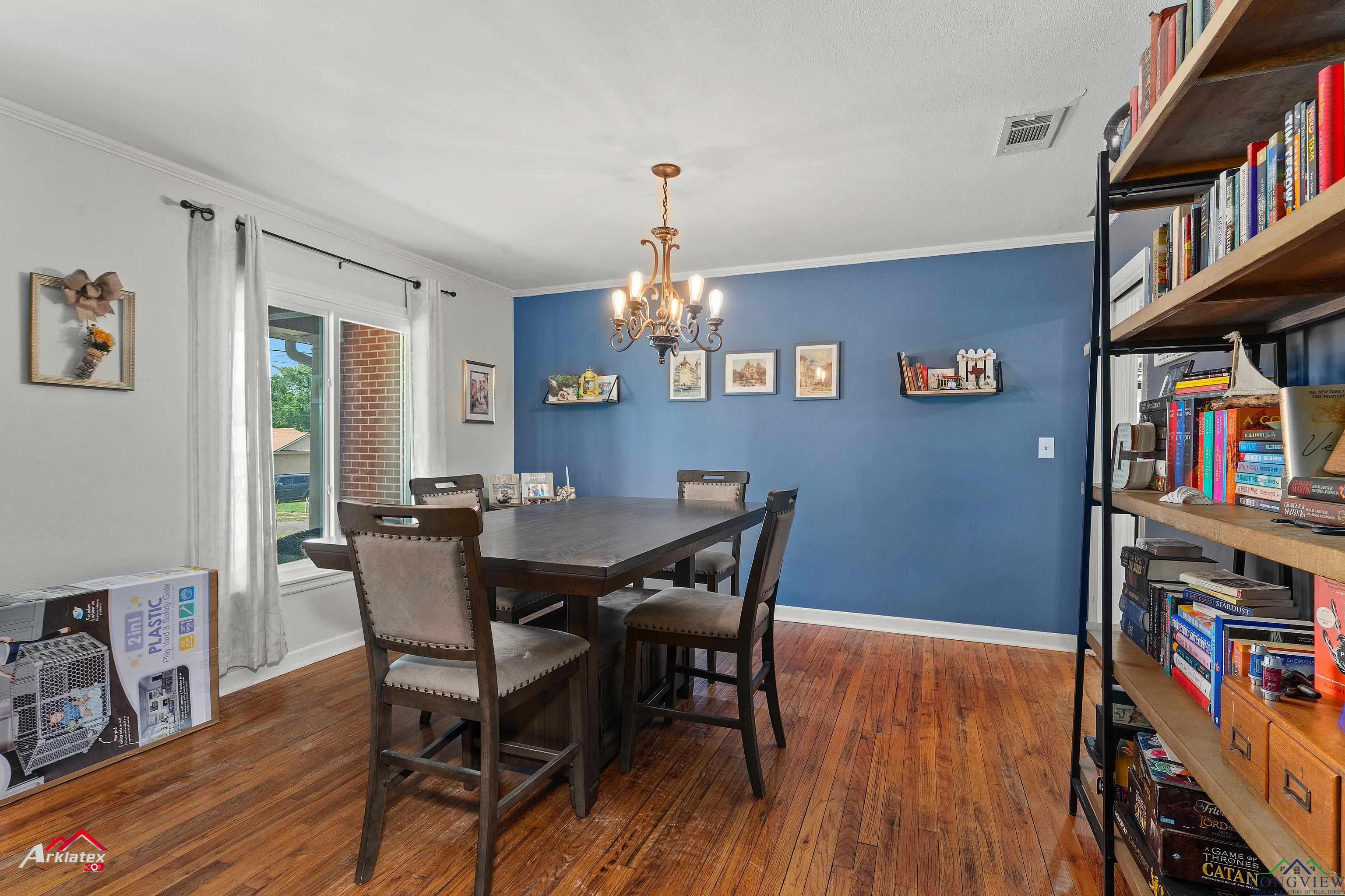 1303 Price St, Henderson, Texas image 11