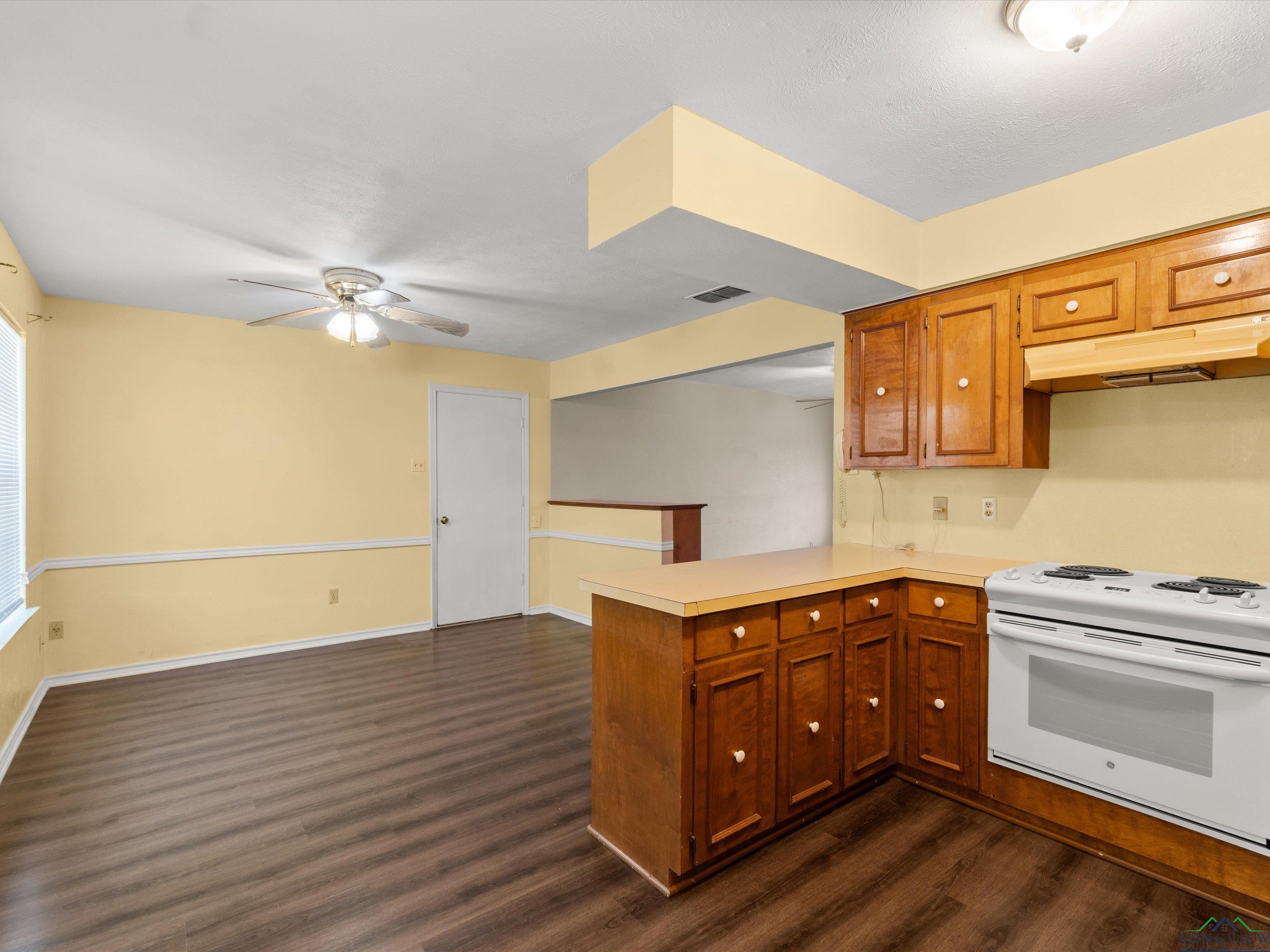 1208 Family World, Big Sandy, Texas image 9