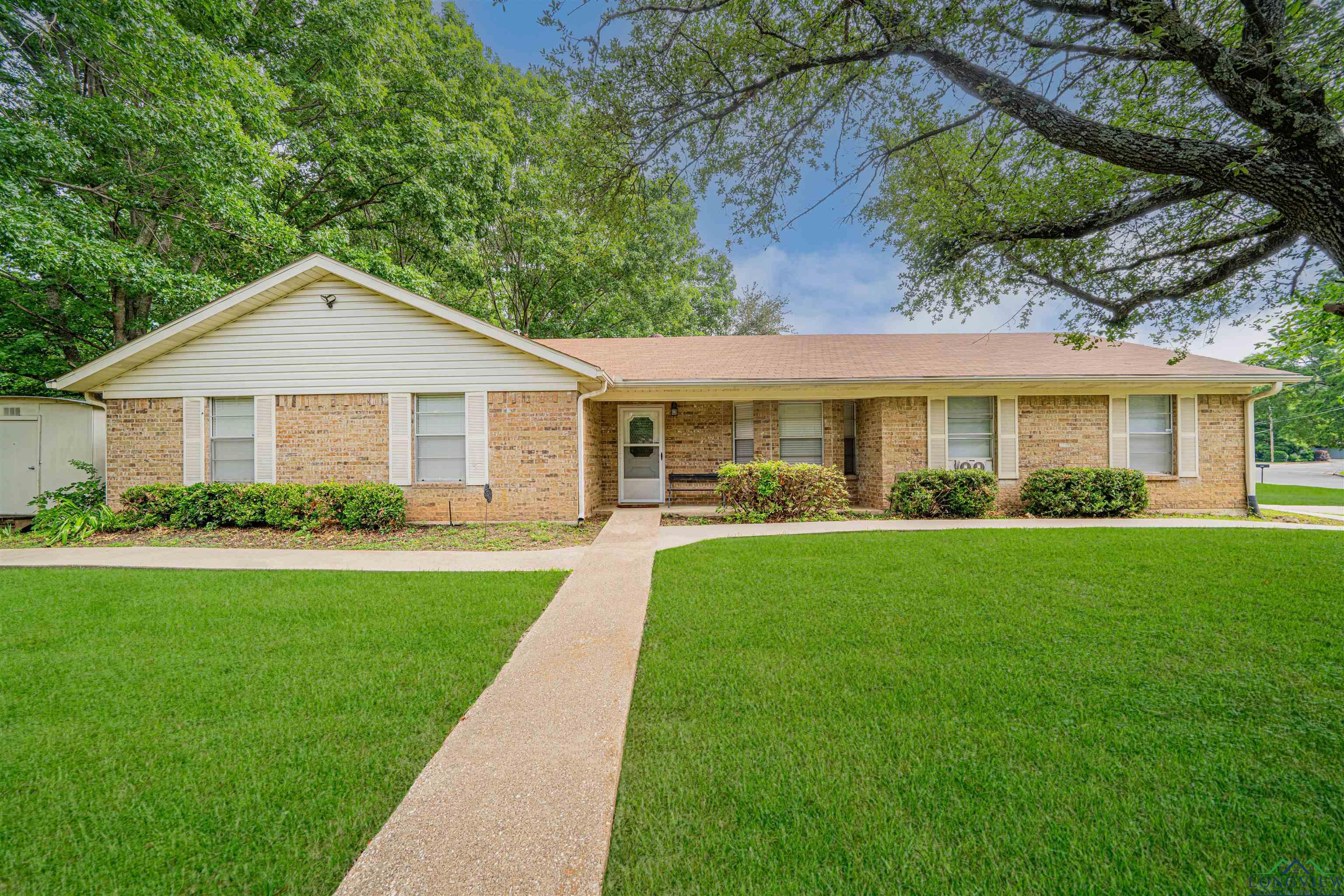 601 Delwood, Longview, Texas image 1