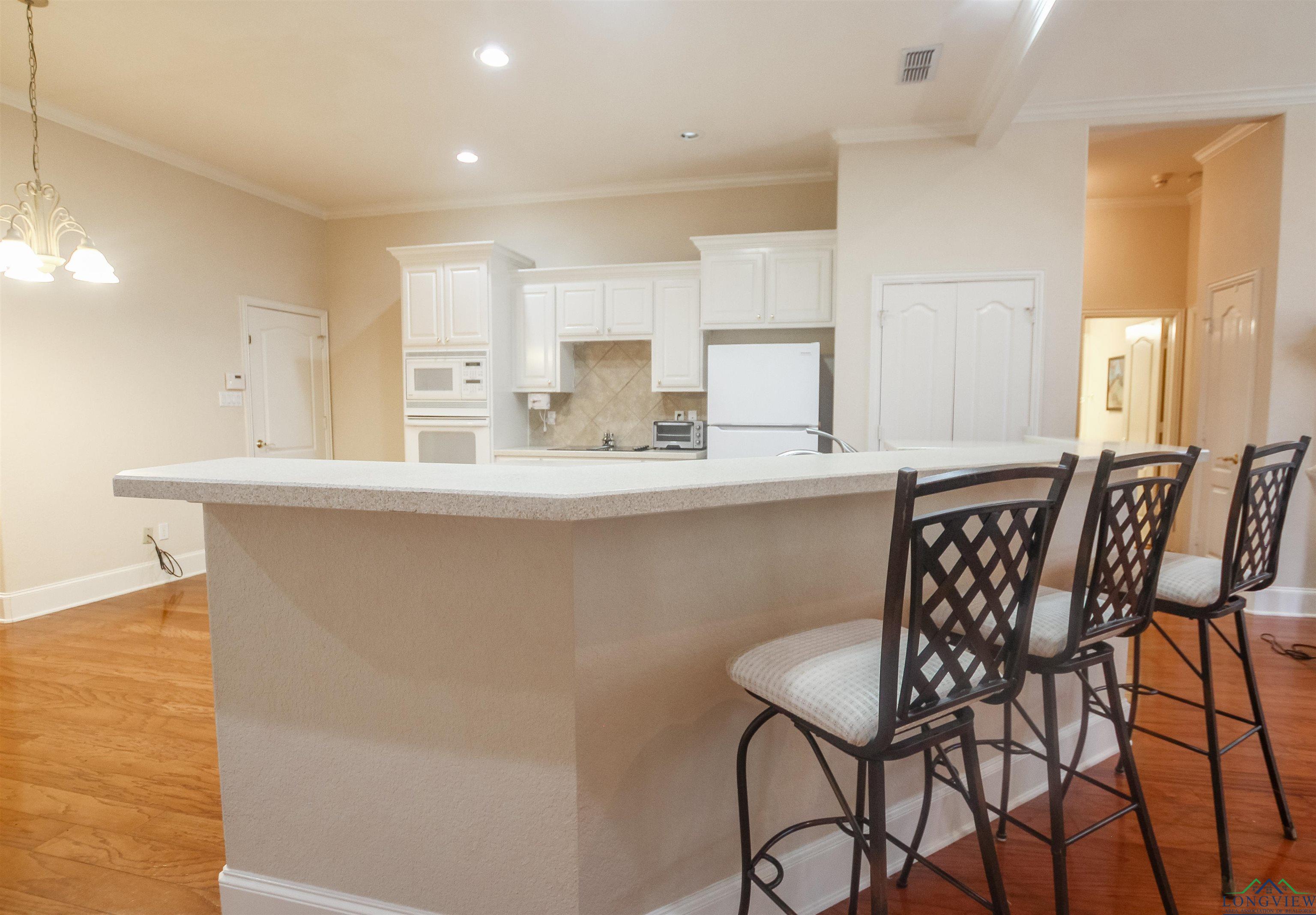7120 Holly Square Ct, Tyler, Texas image 9