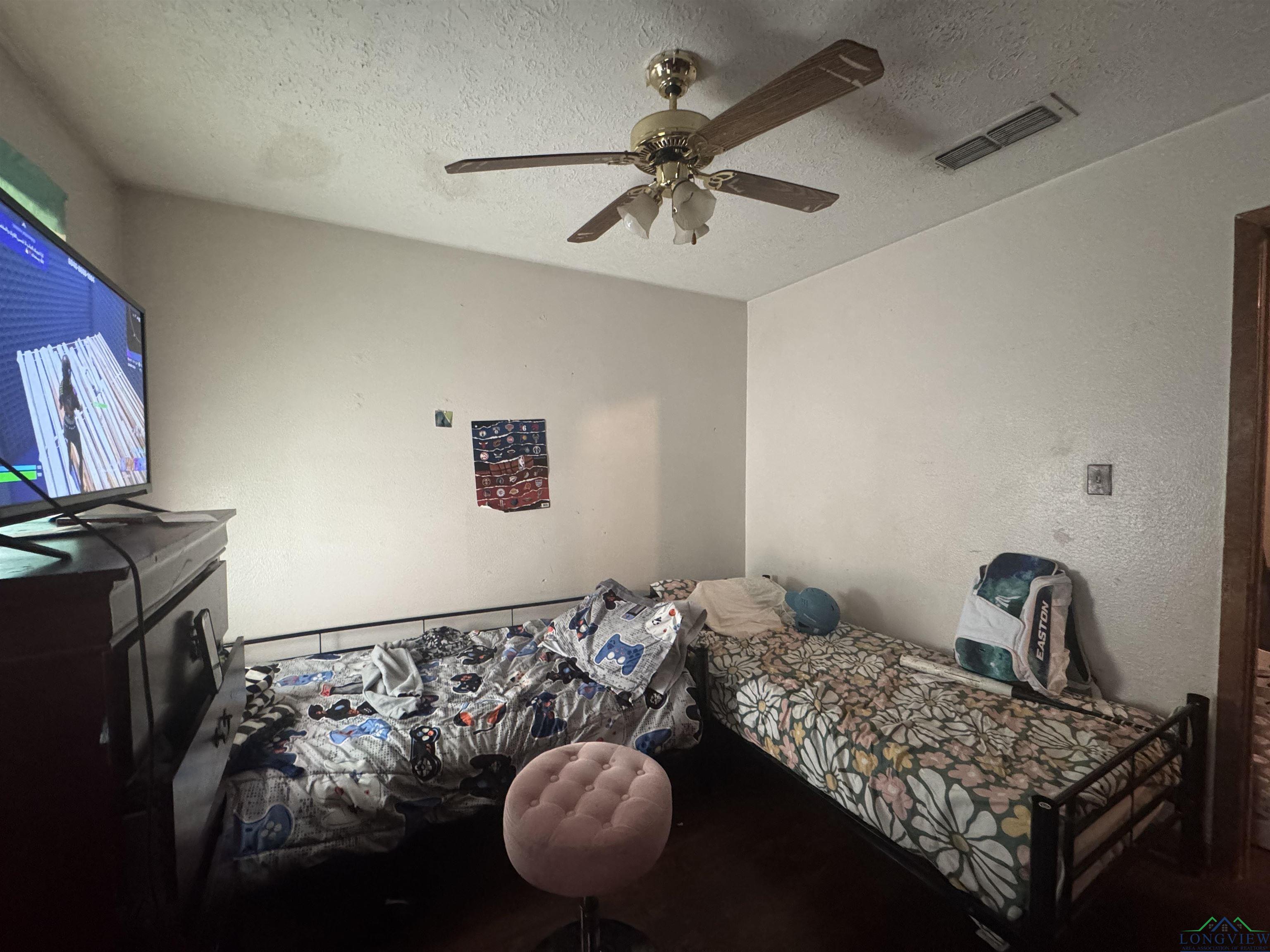 105 Jenkins St, Henderson, Texas image 5