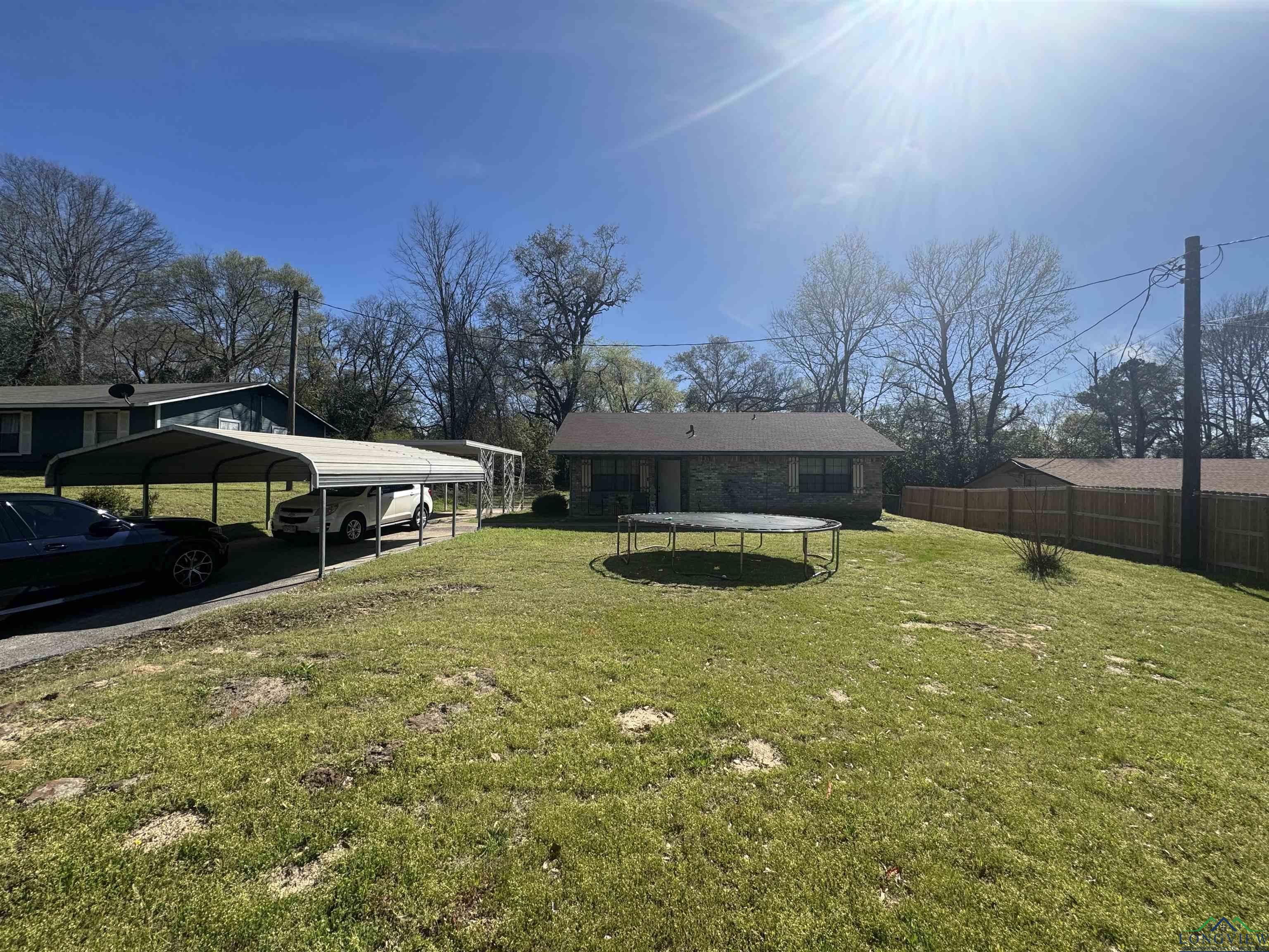 105 Jenkins St, Henderson, Texas image 1