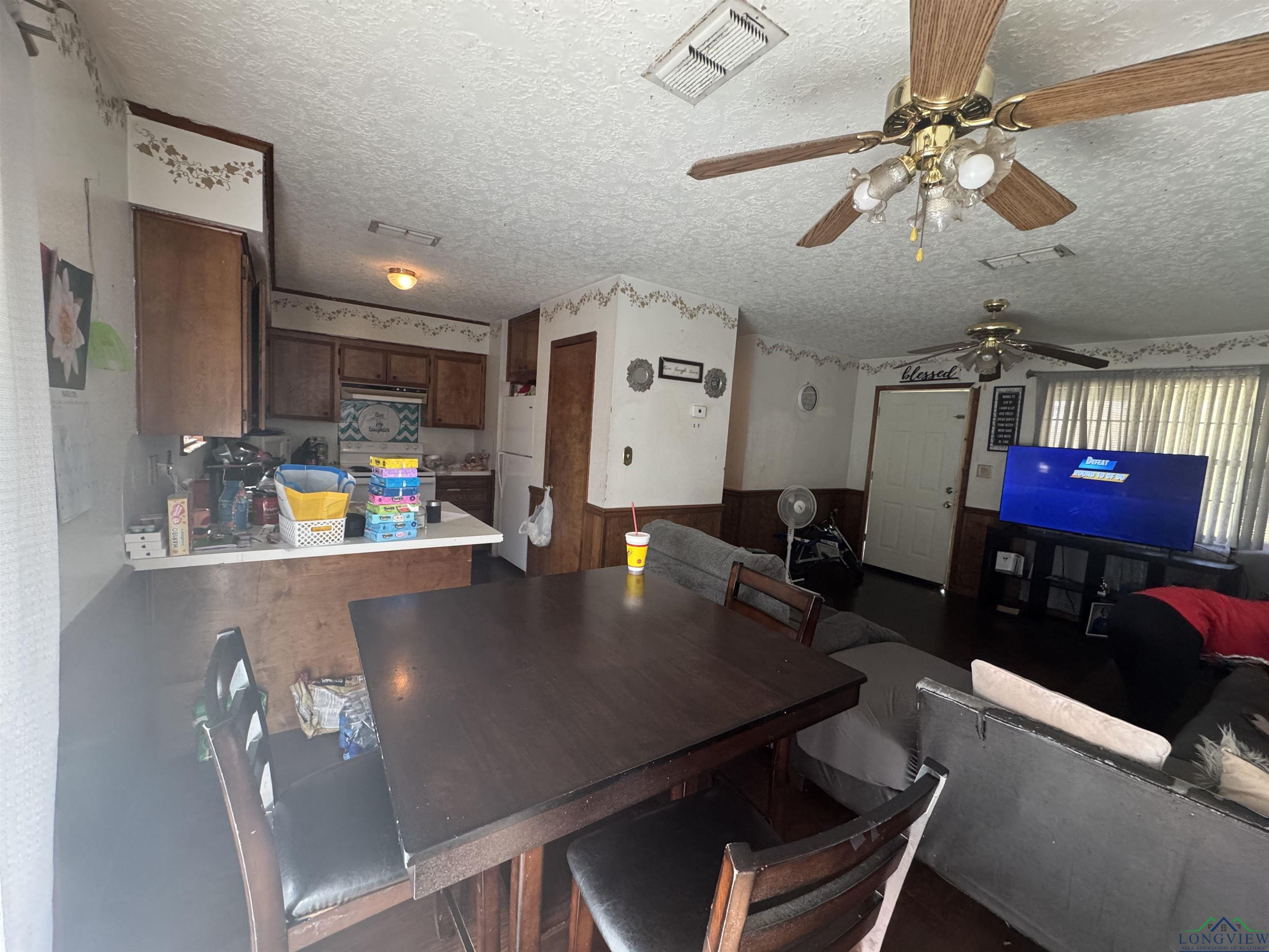 105 Jenkins St, Henderson, Texas image 10