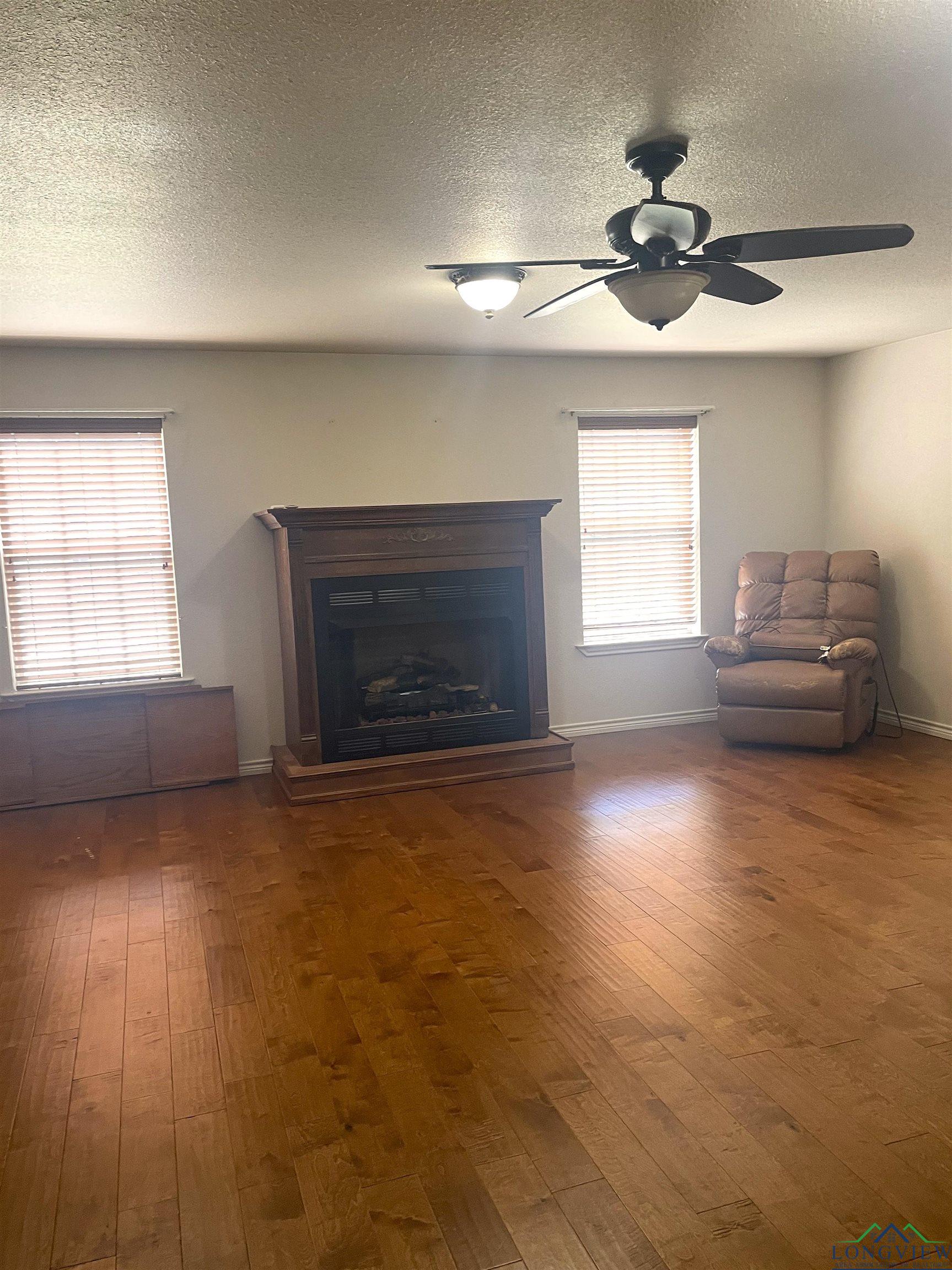 211 Cr 2258, Mineola, Texas image 7