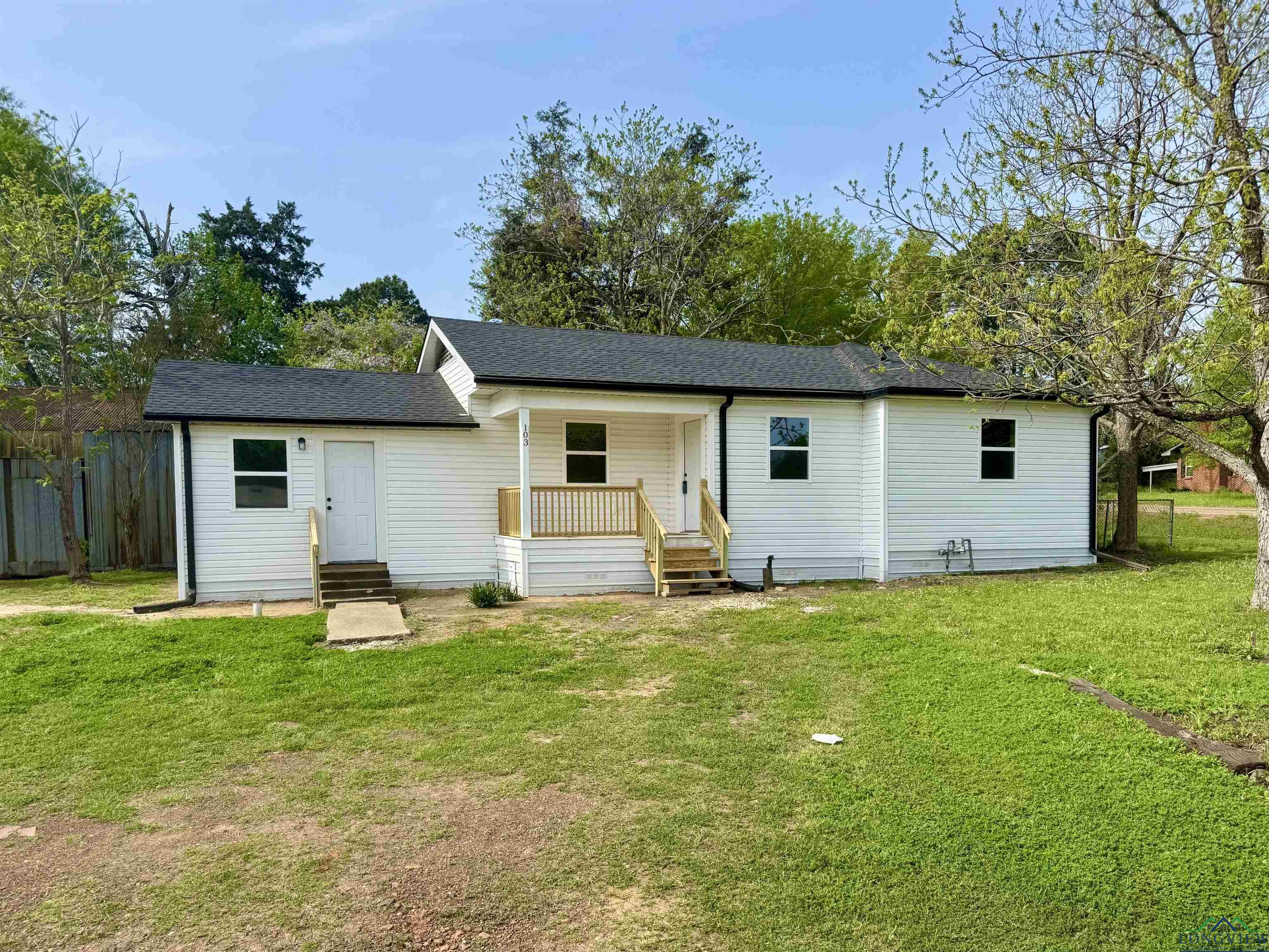103 W Nandina St, Ore City, New Mexico image 1