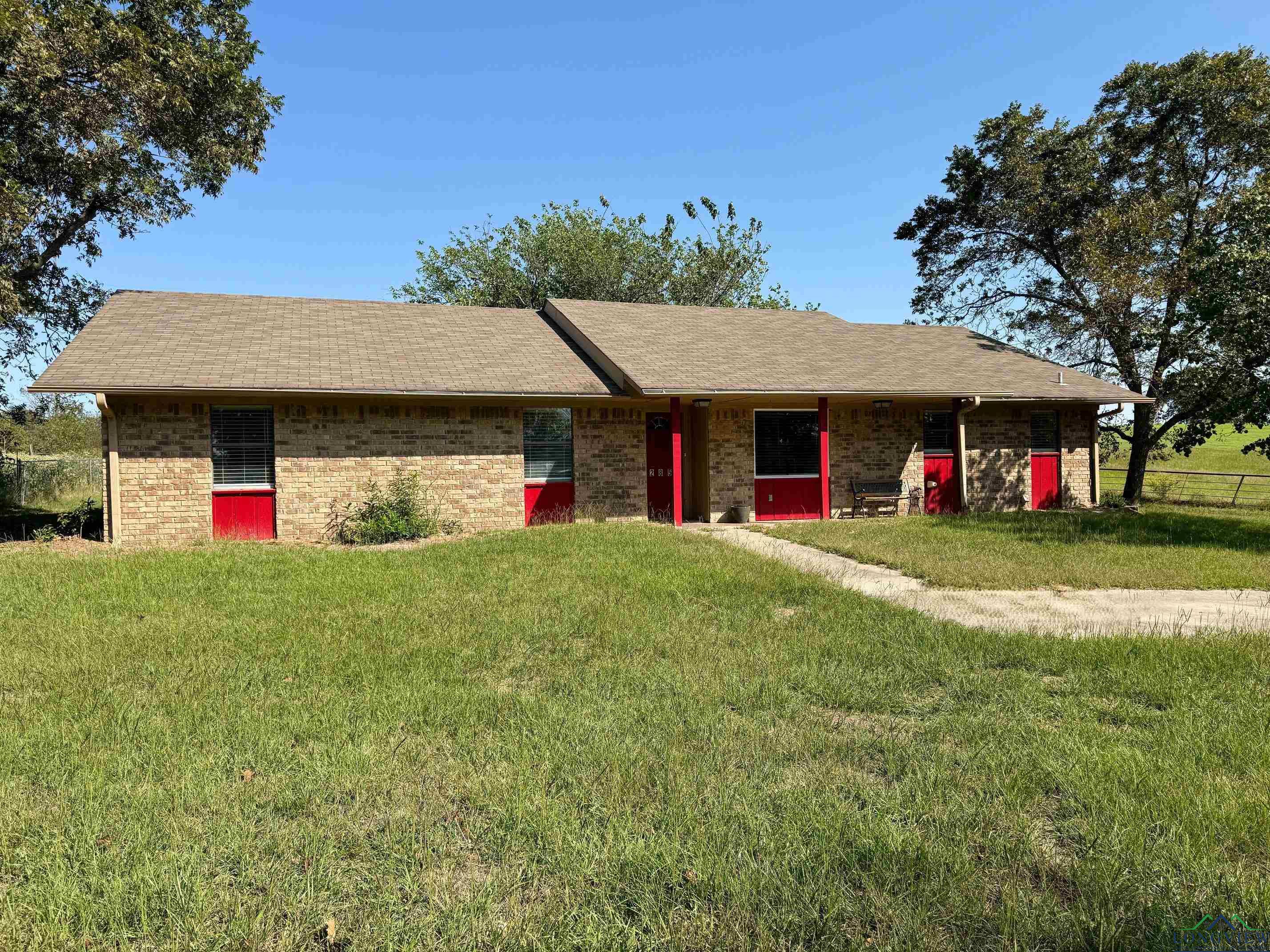 285 Cr 4235, Mount Pleasant, Texas image 2