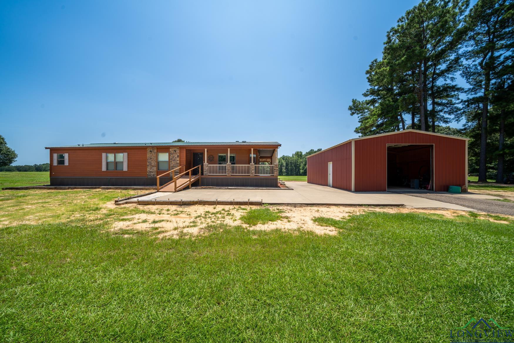 910 County Road 3117, Clarksville, Texas image 29