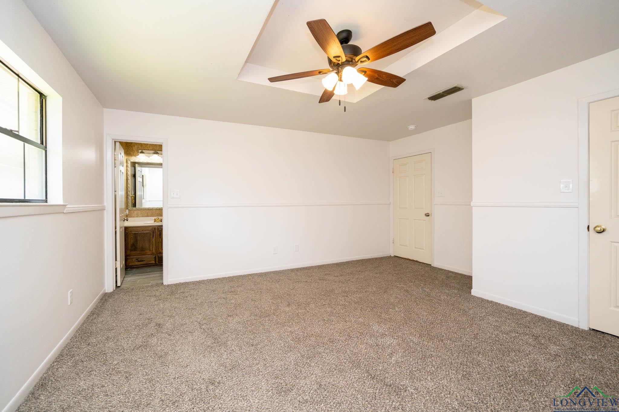 1800 N Shenandoah Court, Longview, Texas image 14