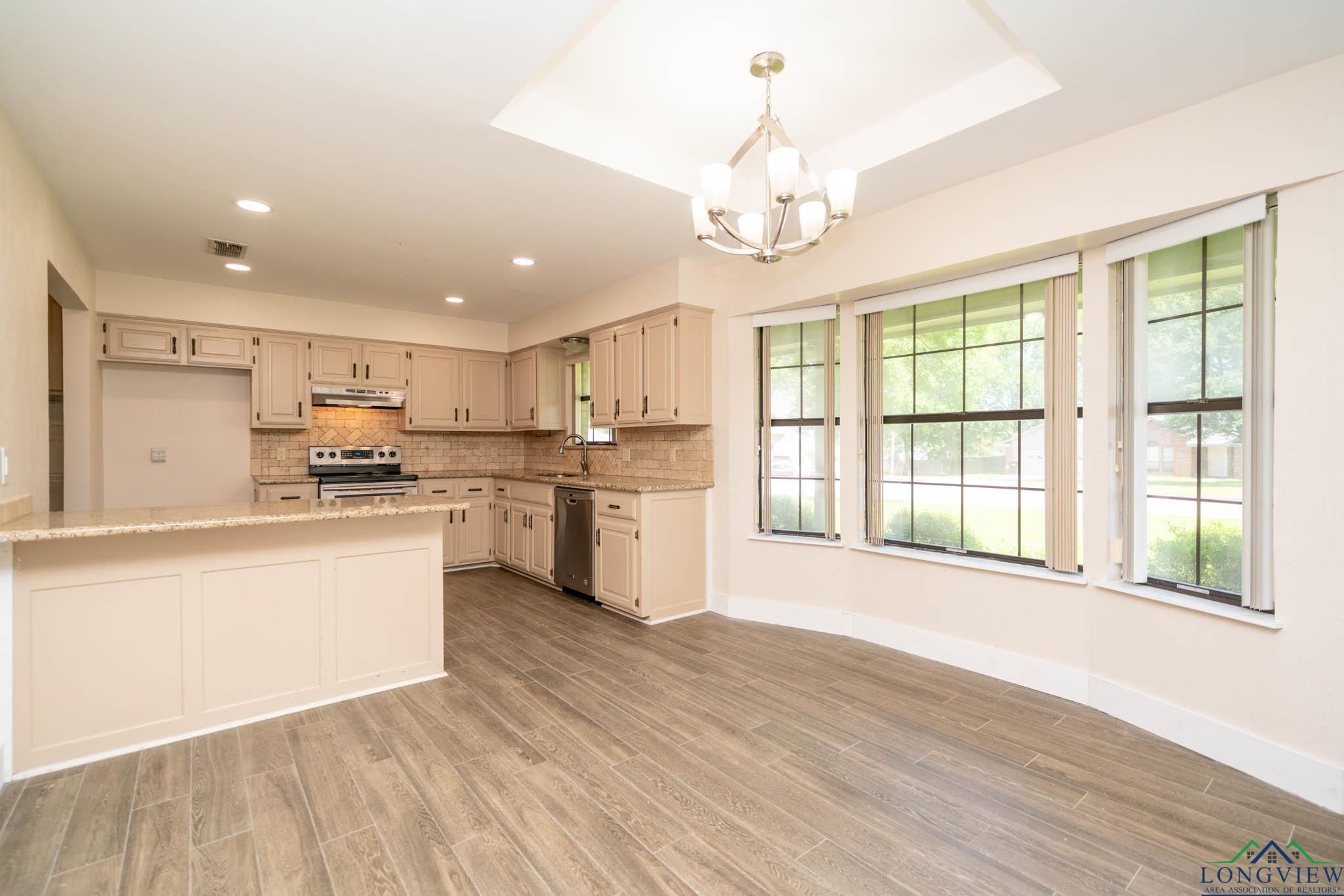 1800 N Shenandoah Court, Longview, Texas image 26