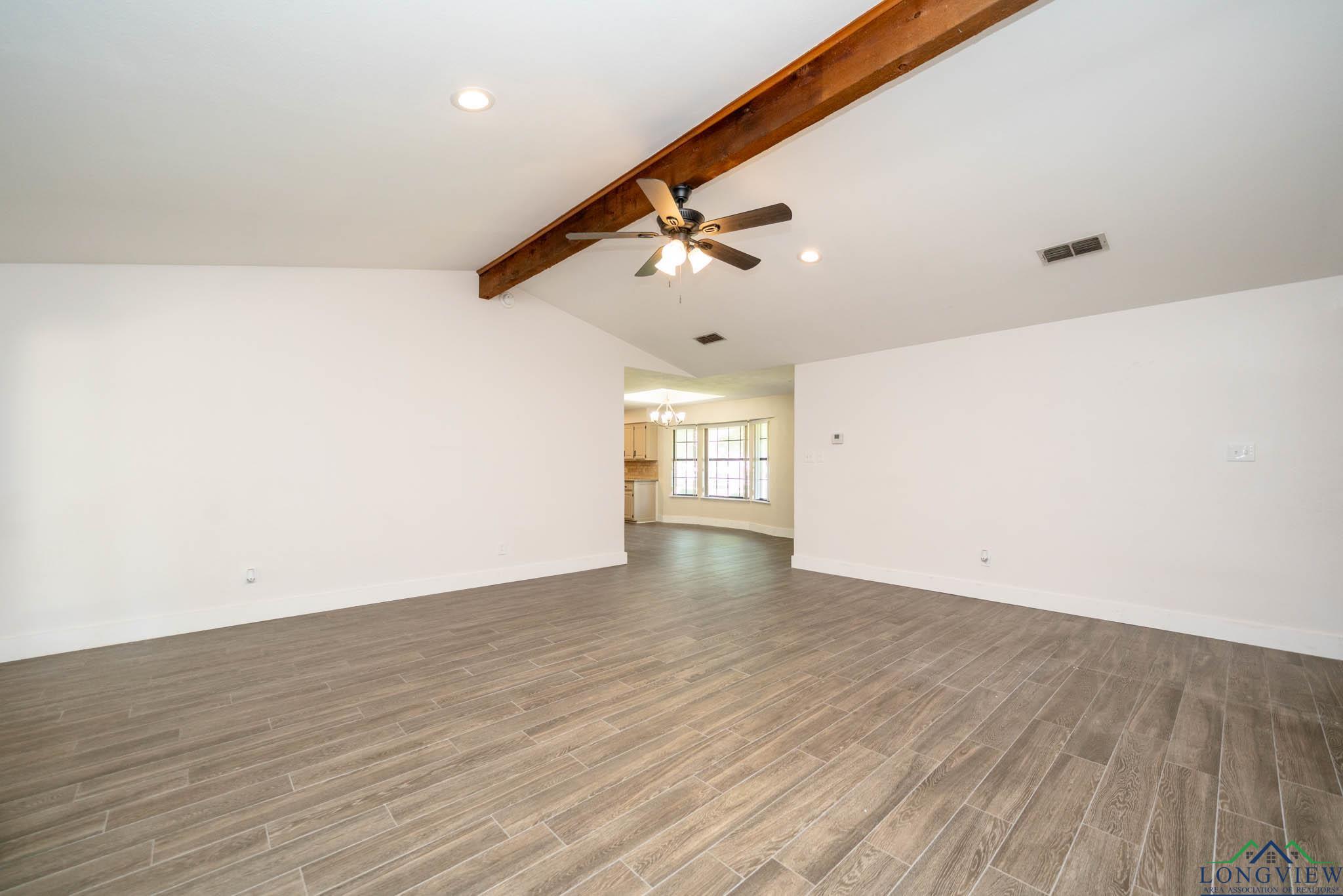1800 N Shenandoah Court, Longview, Texas image 11