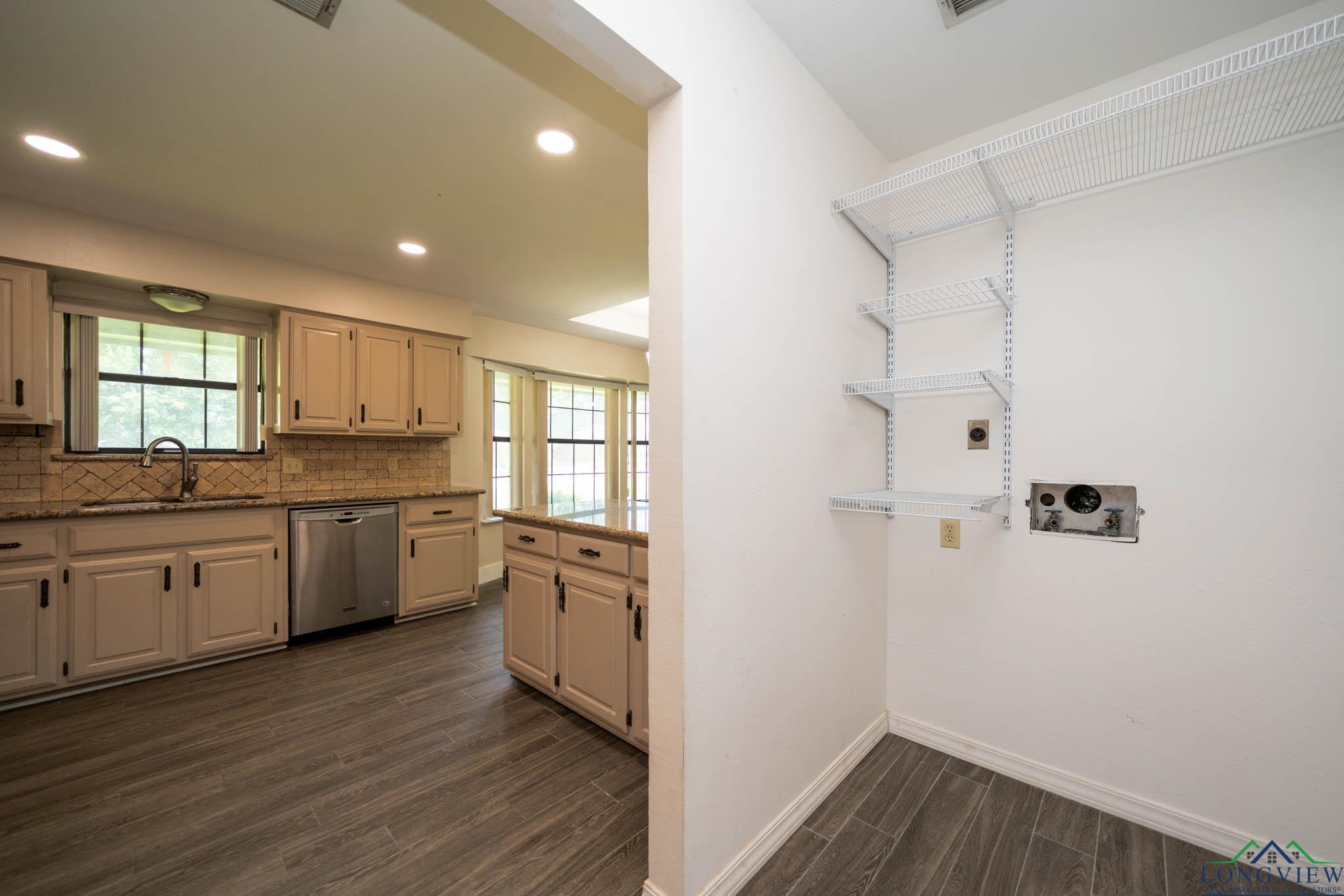 1800 N Shenandoah Court, Longview, Texas image 33