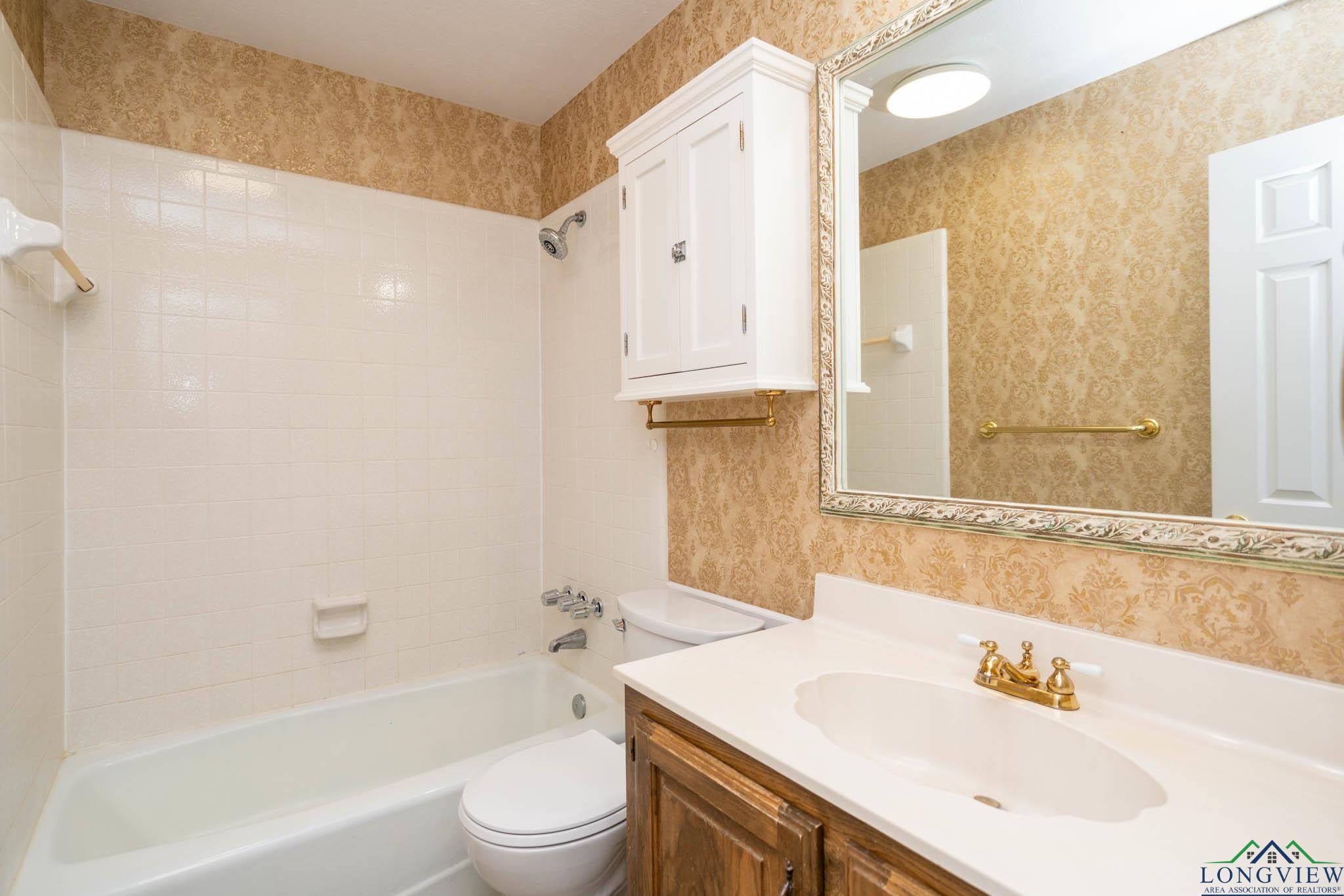 1800 N Shenandoah Court, Longview, Texas image 22