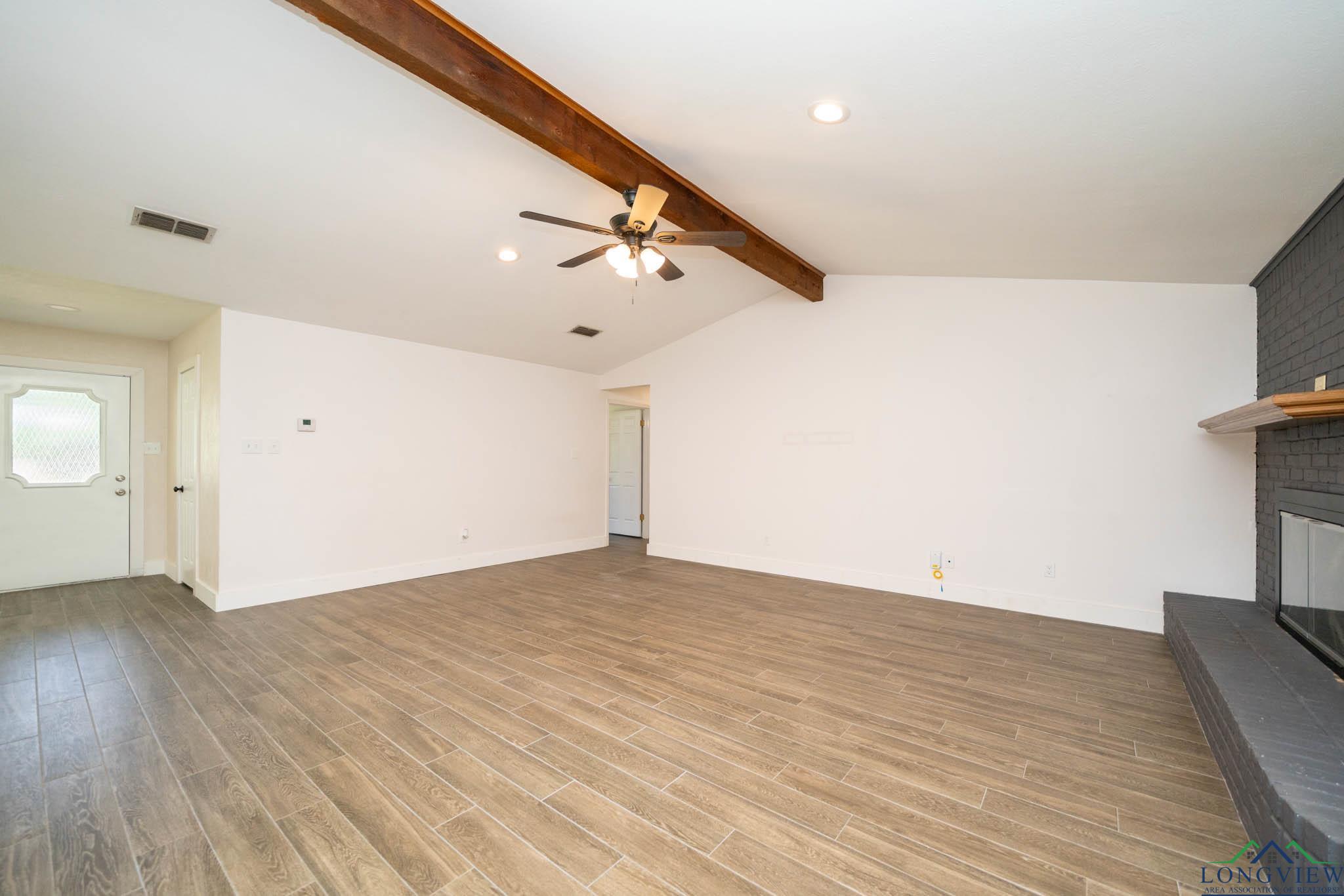 1800 N Shenandoah Court, Longview, Texas image 12