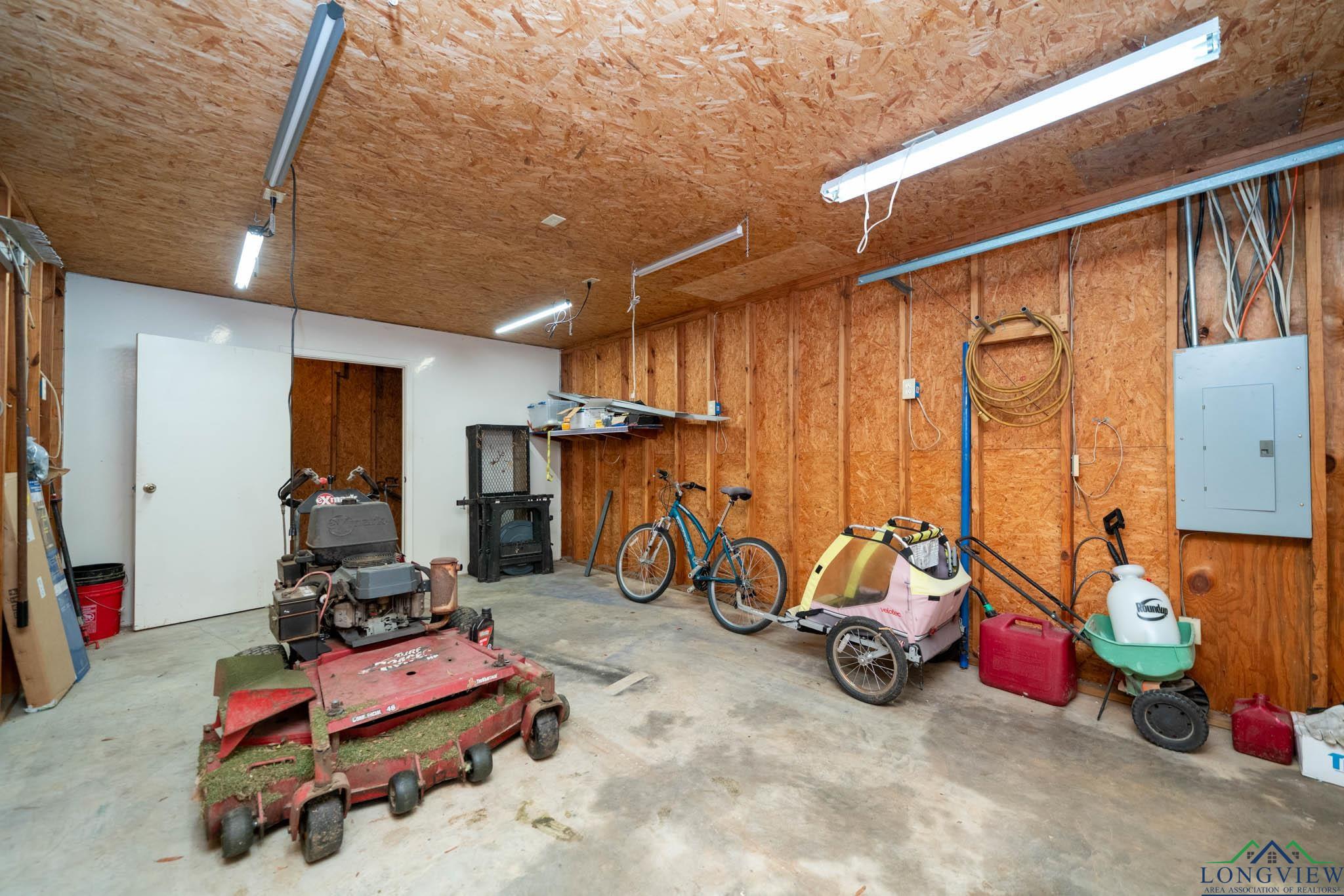 1800 N Shenandoah Court, Longview, Texas image 43