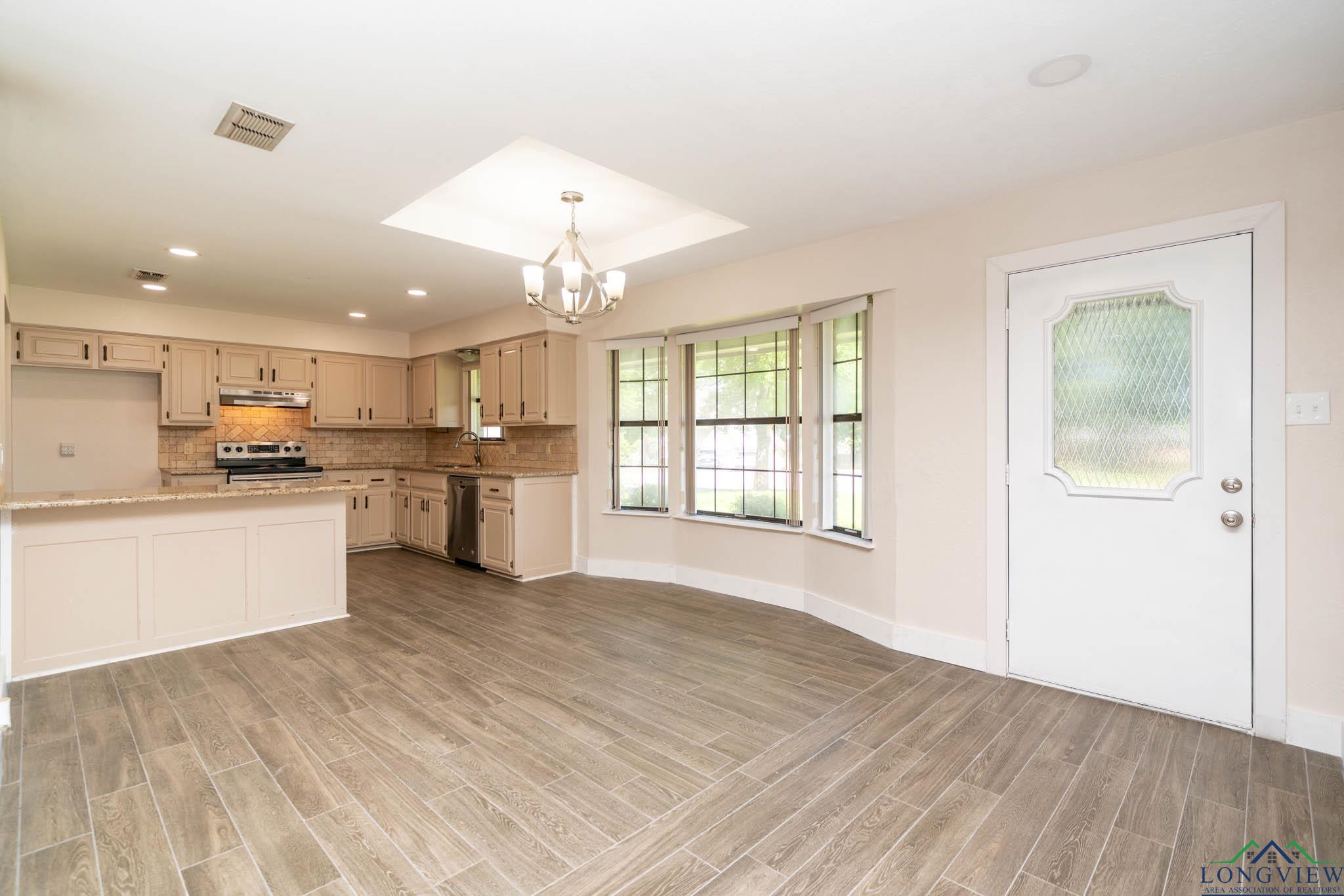 1800 N Shenandoah Court, Longview, Texas image 25