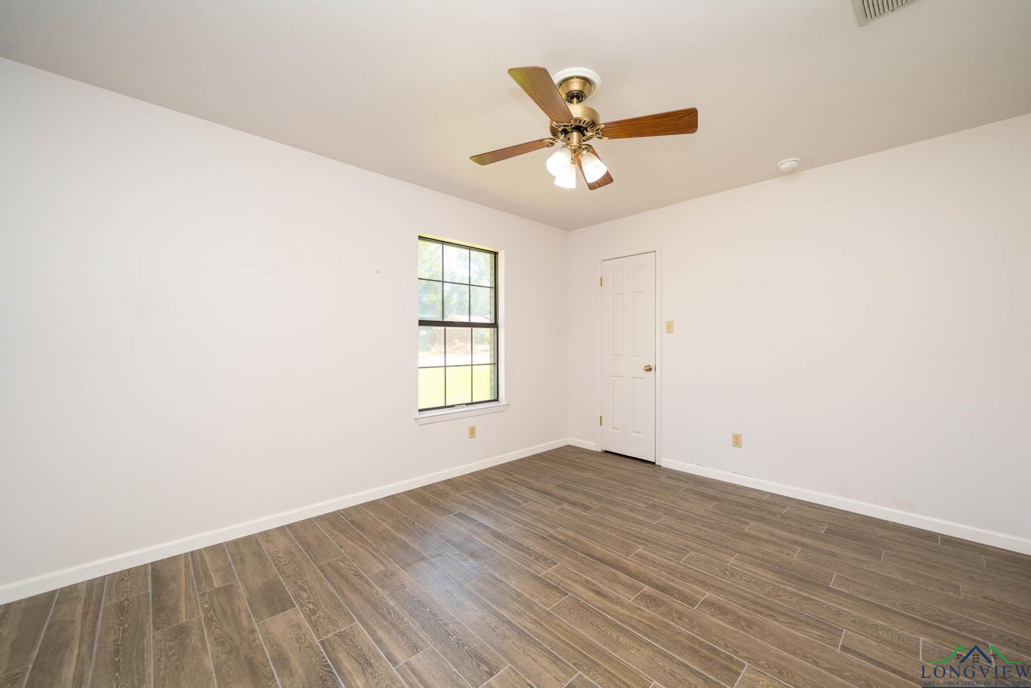 1800 N Shenandoah Court, Longview, Texas image 24