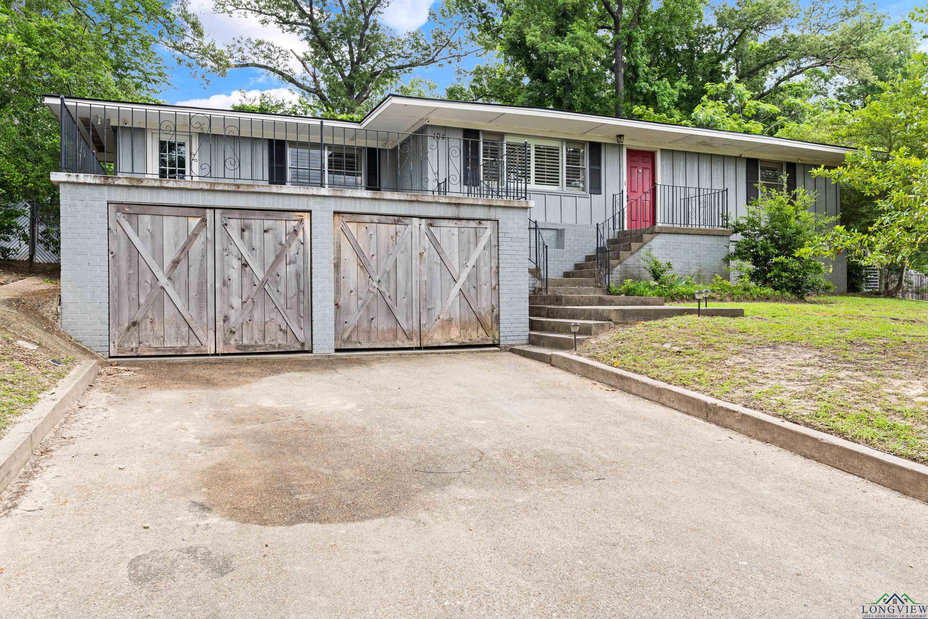 104 Country Club Drive, Longview, Texas image 6