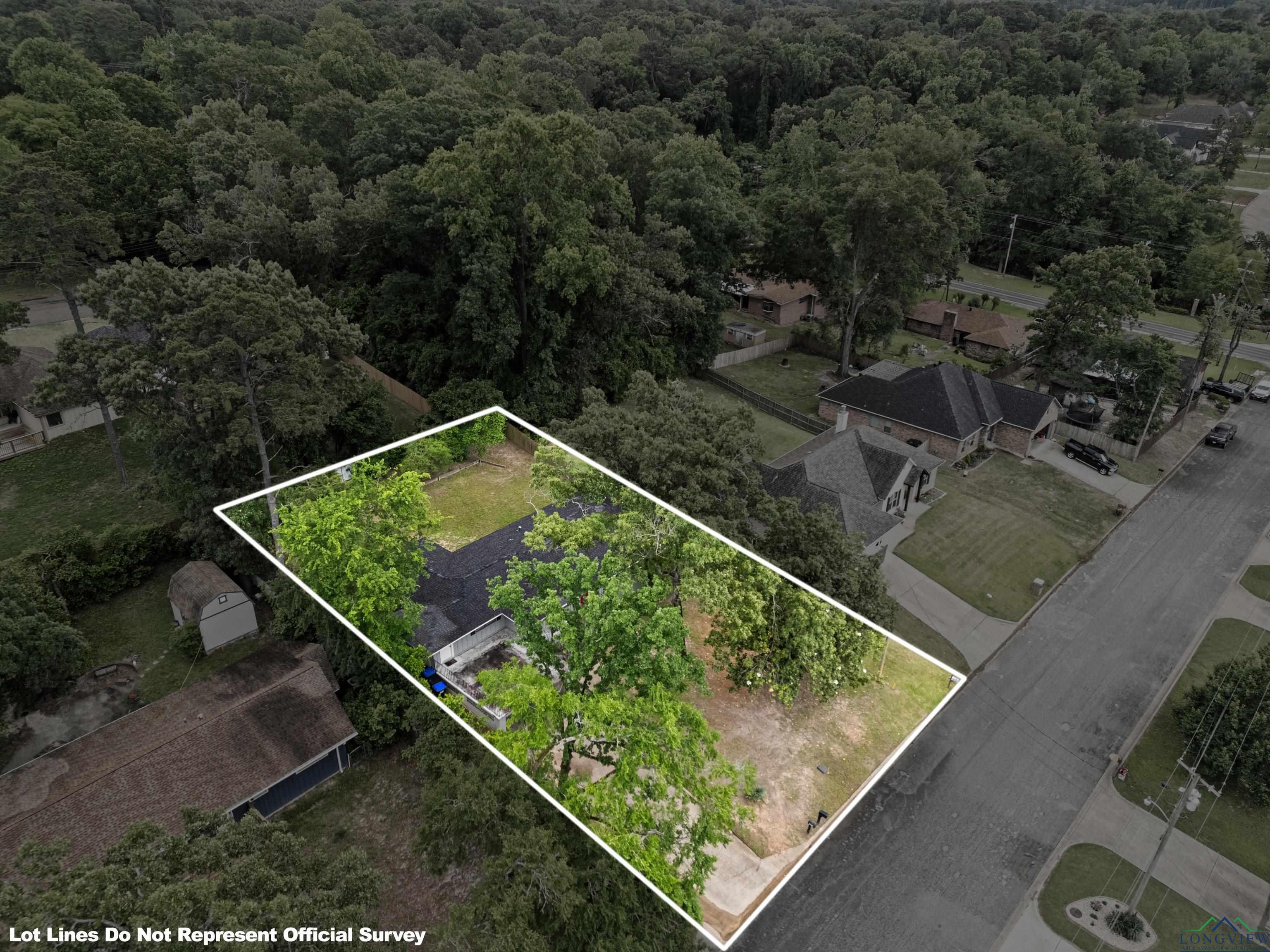 104 Country Club Drive, Longview, Texas image 3