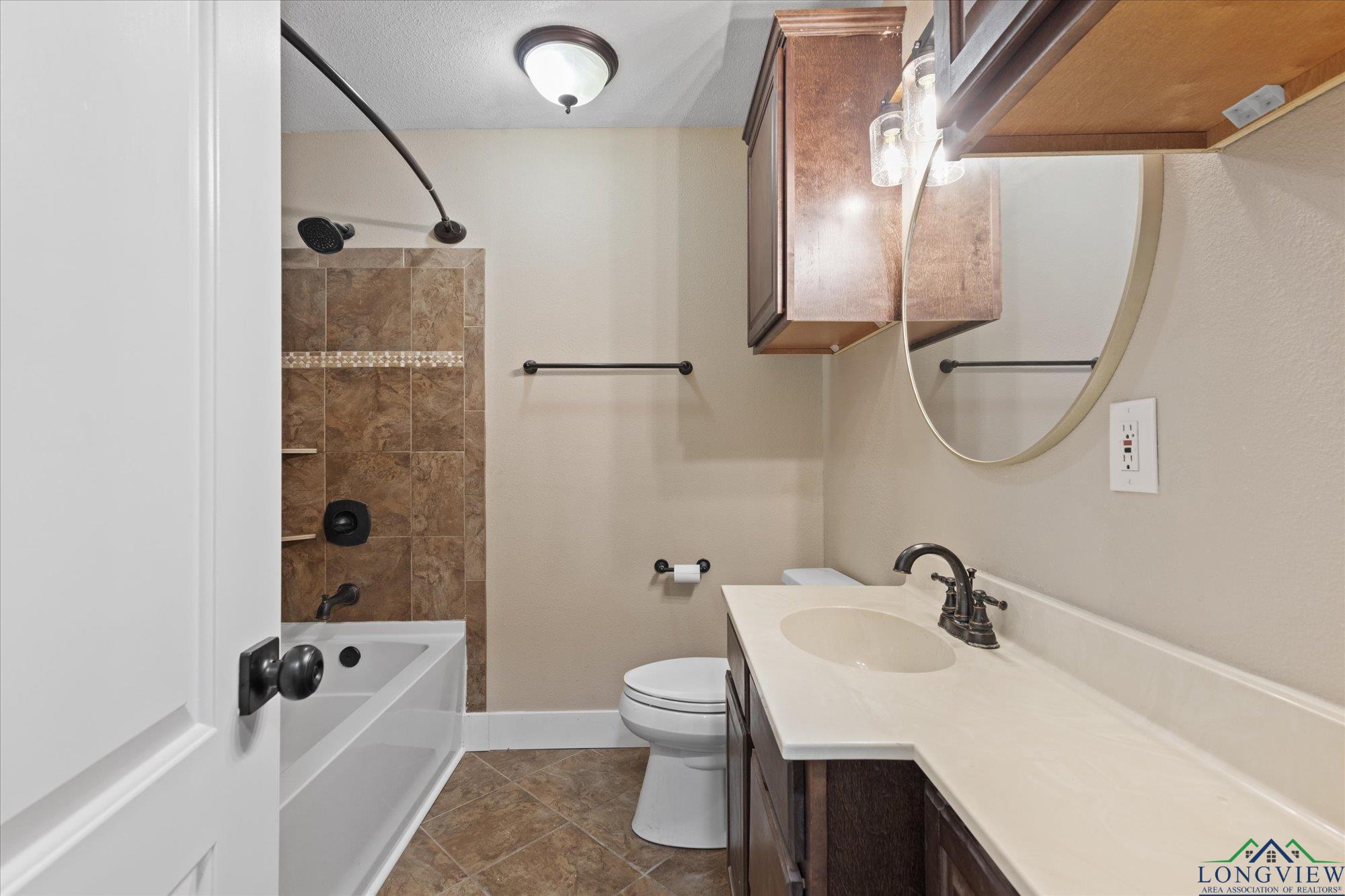 102 E Cedar St, Hallsville, Ohio image 23