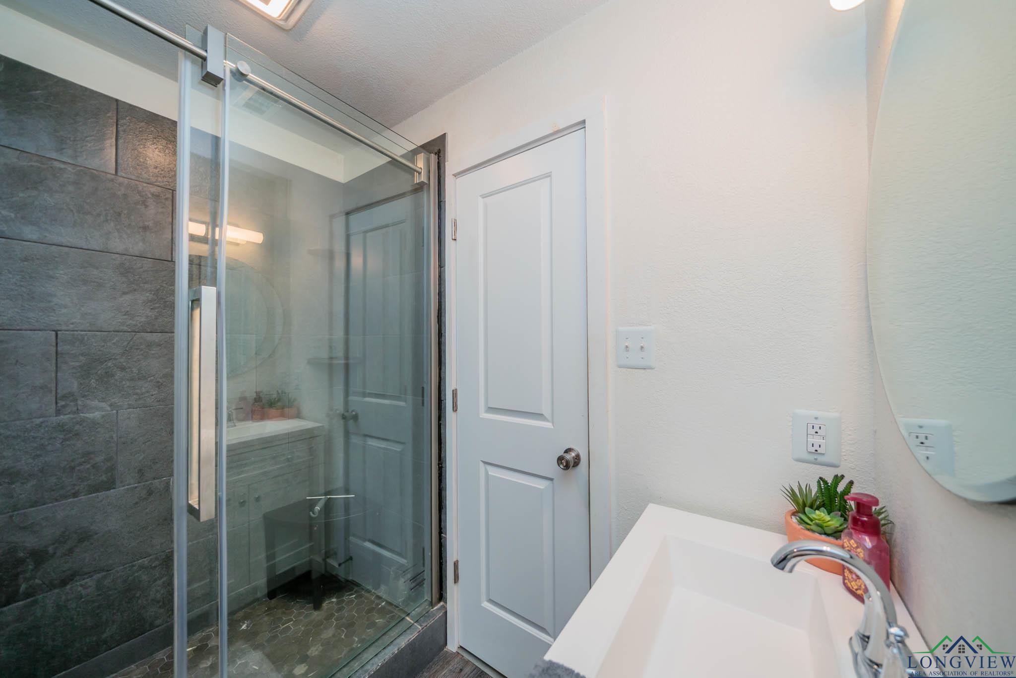 3089 Cr 121d, Overton, Texas image 31