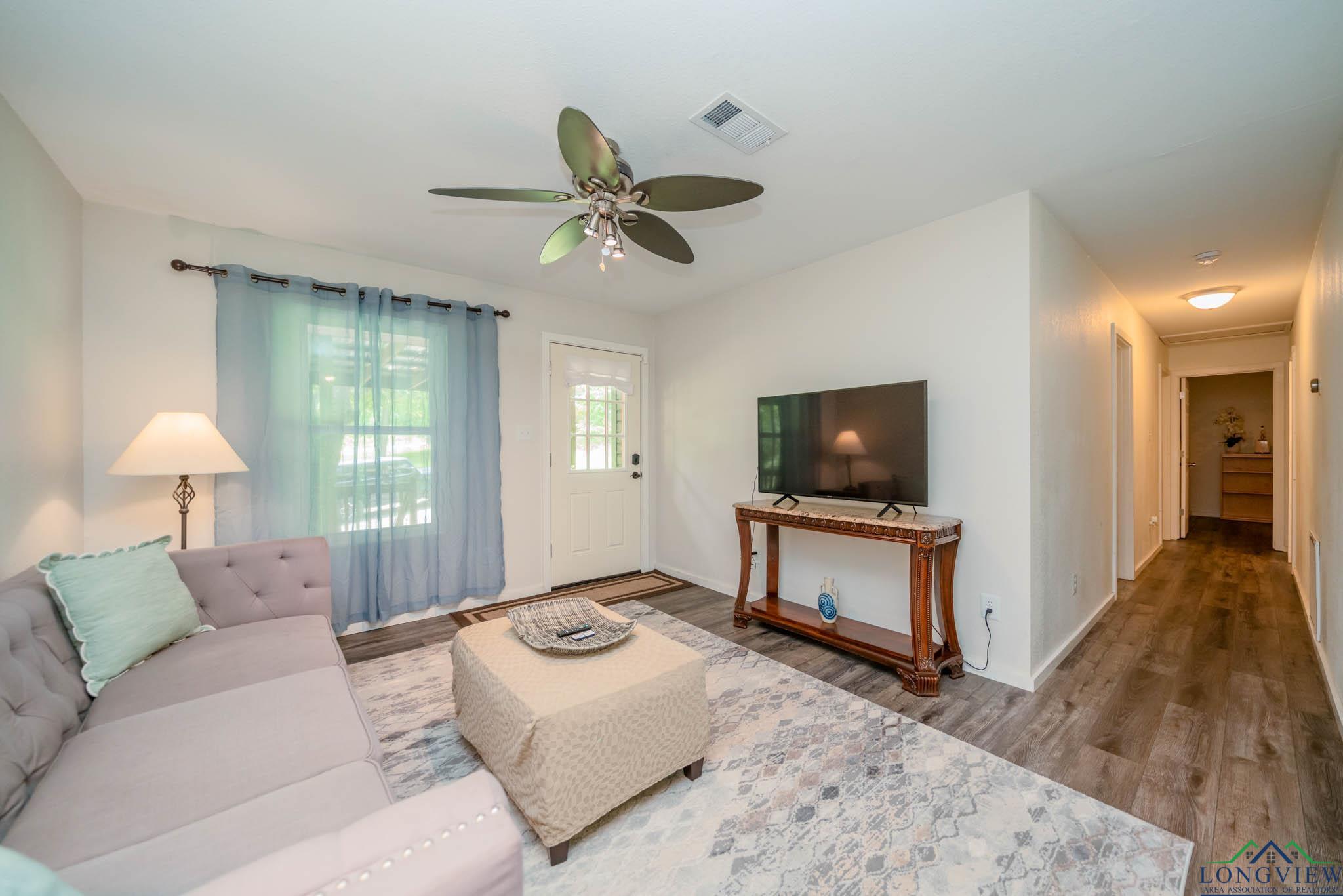 3089 Cr 121d, Overton, Texas image 10