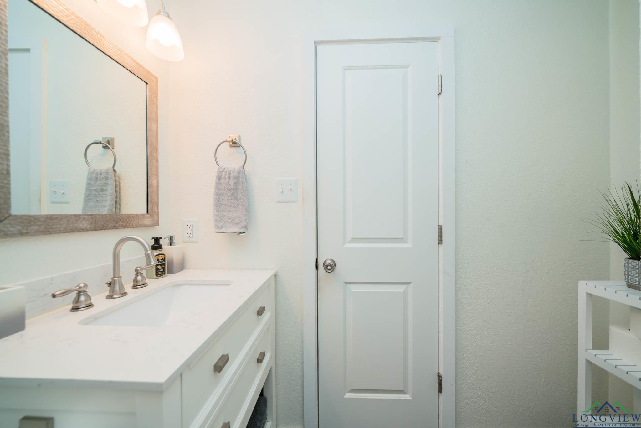 3089 Cr 121d, Overton, Texas image 23