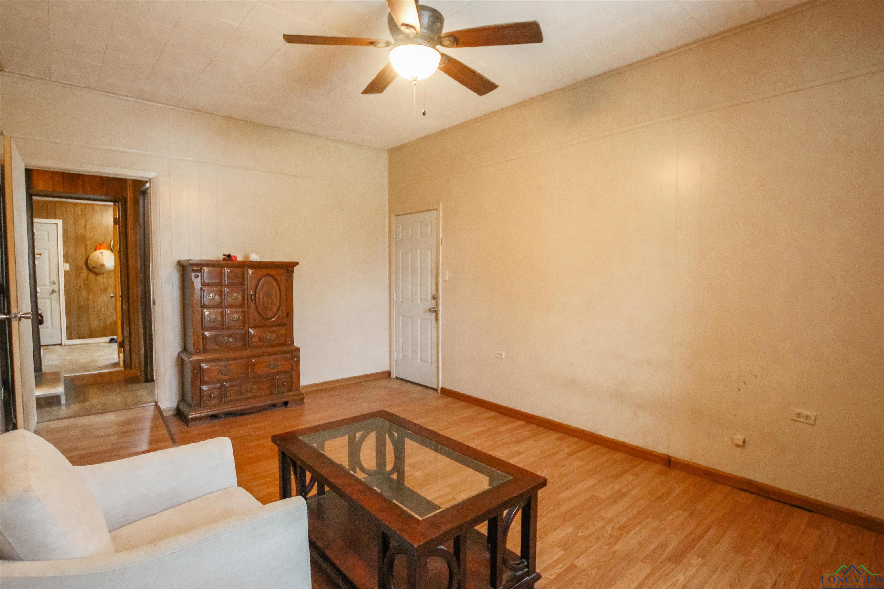 2118 E Main St, Henderson, Texas image 19