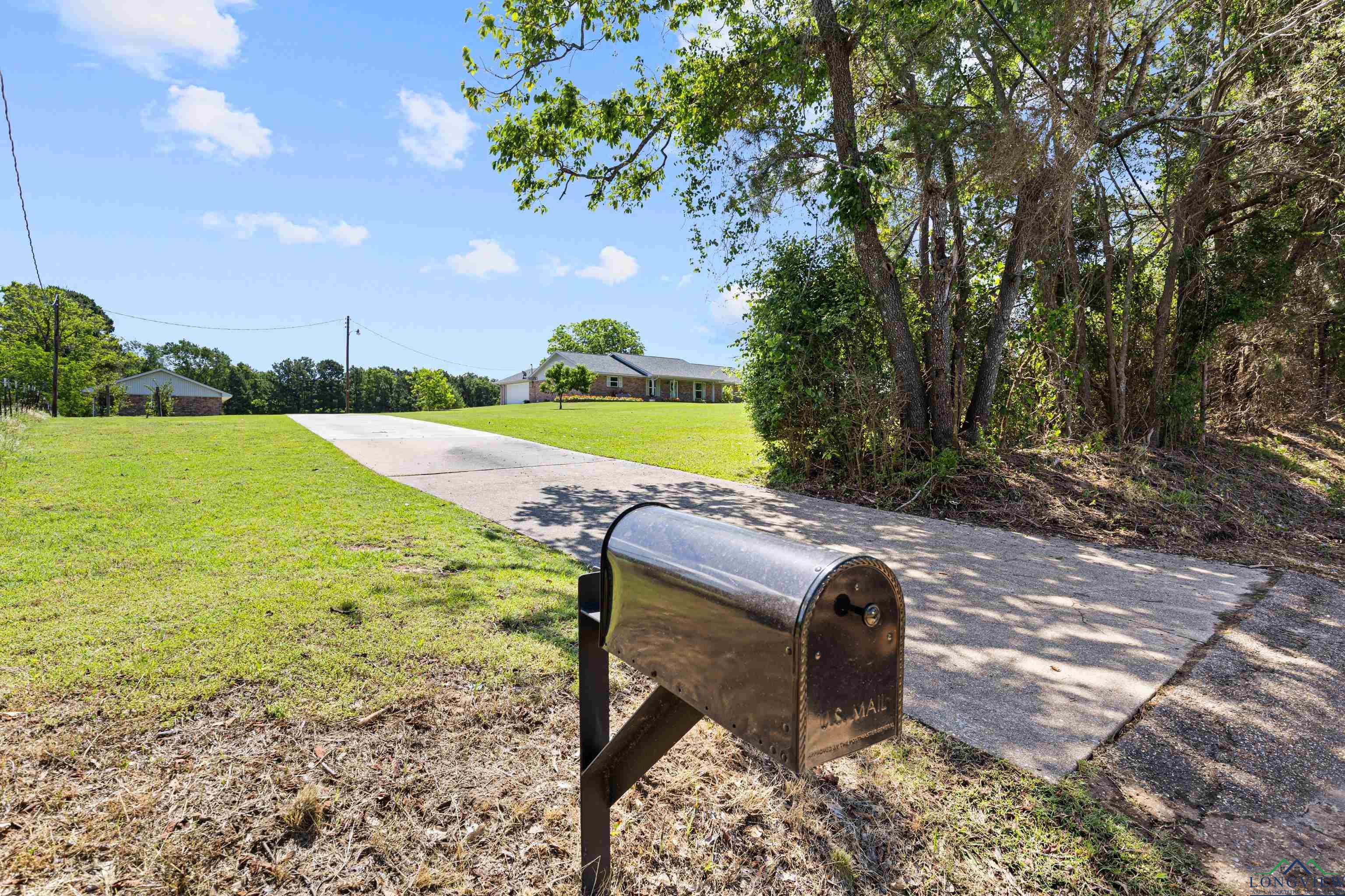 810 Stan Summers Road, Hallsville, Texas image 39