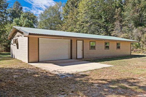 Homes For Sale - 30523 Hwy 49<br/> Jefferson, TX 75657