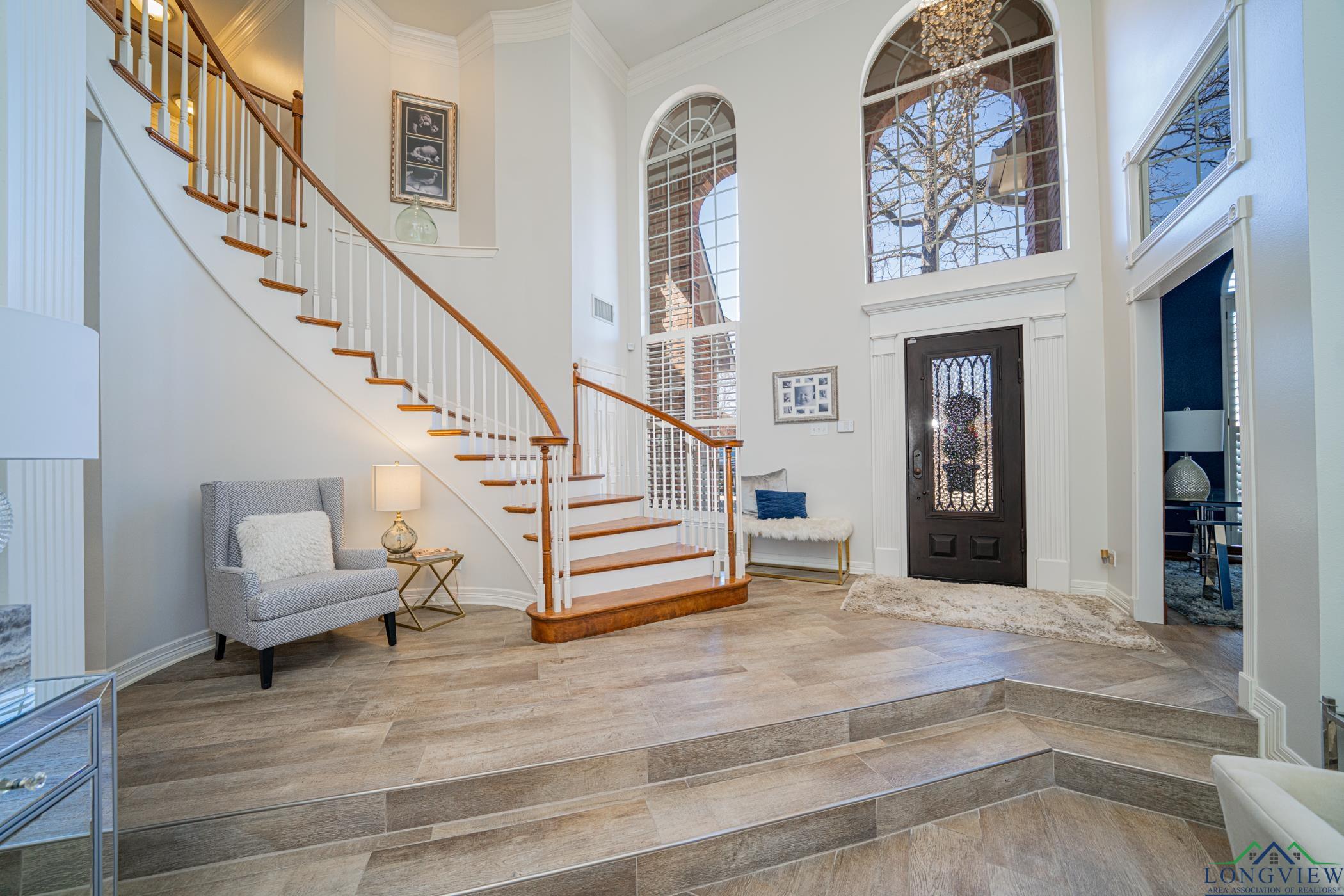 1214 Lesley Ln, Longview, Texas image 2