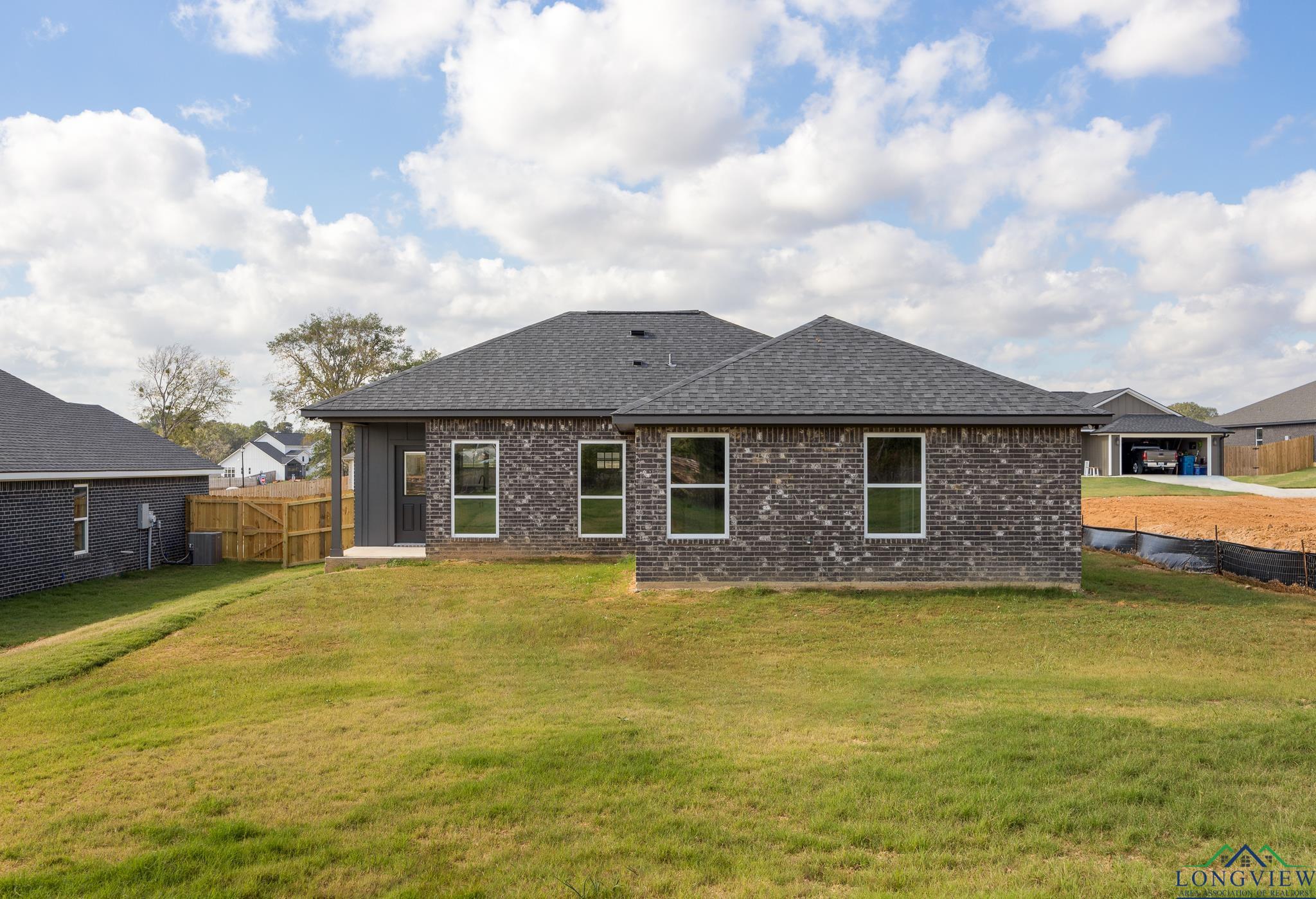 17410 Crossing Circle, Lindale, Texas image 23