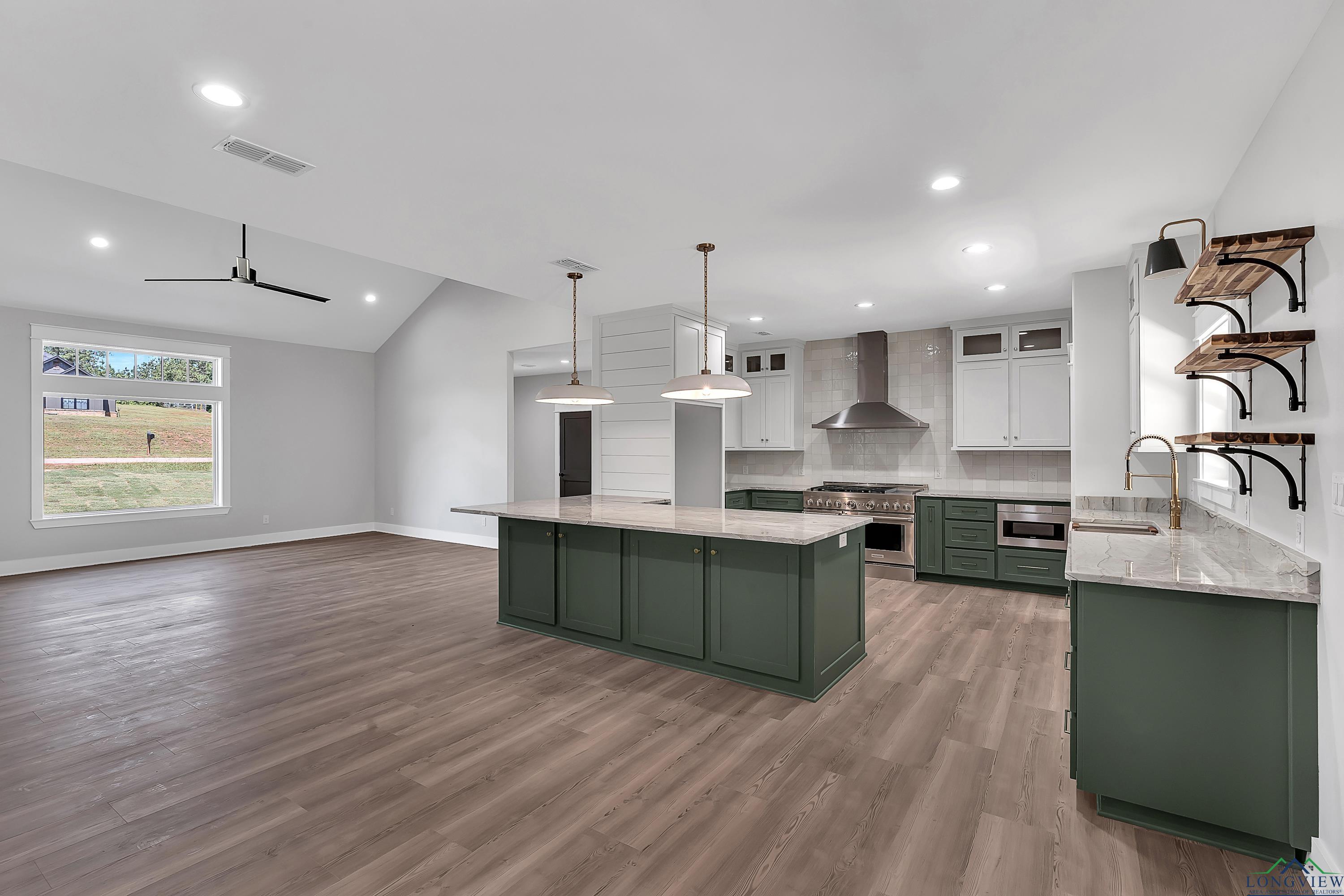 125 Cr 387d, Henderson, Texas image 24