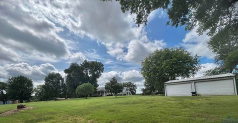 A home in Hughes Springs