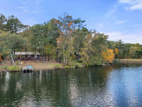 A home in Gilmer