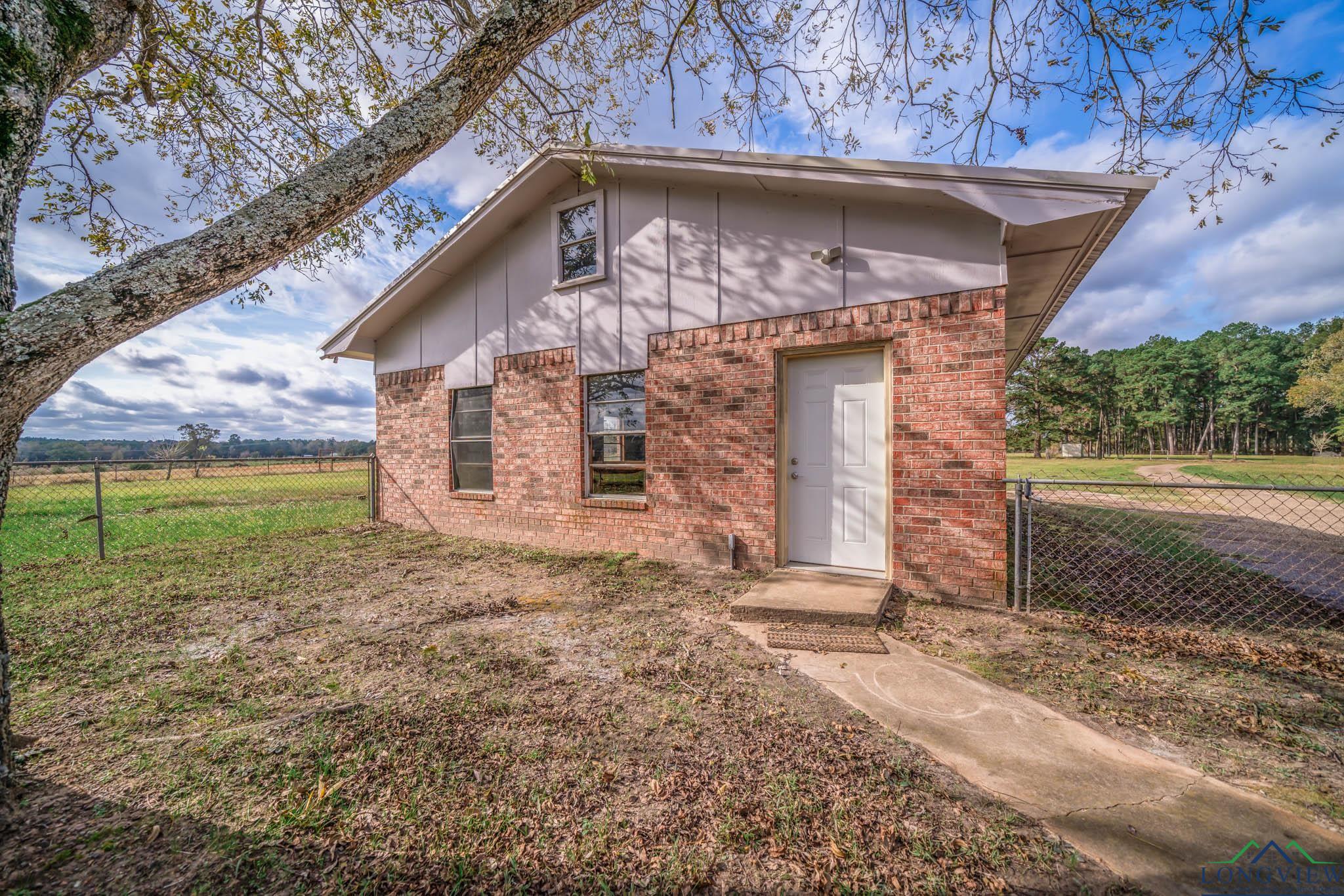 834 Bertha Jackson Rd, Marshall, Texas image 19