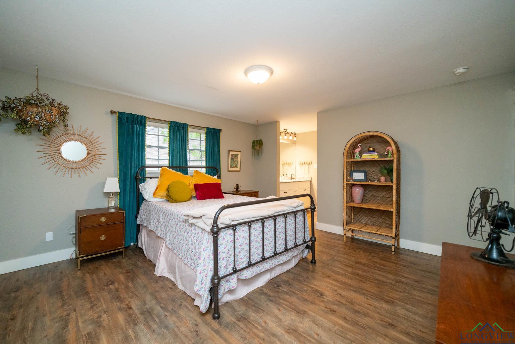 1613 Willowview Street, Longview, Texas image 12