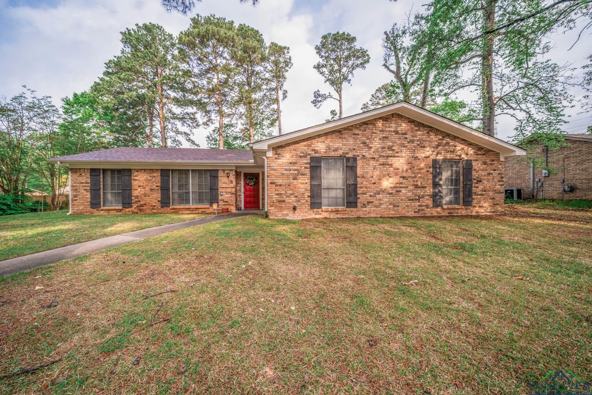 1613 Willowview Street, Longview, Texas image 1