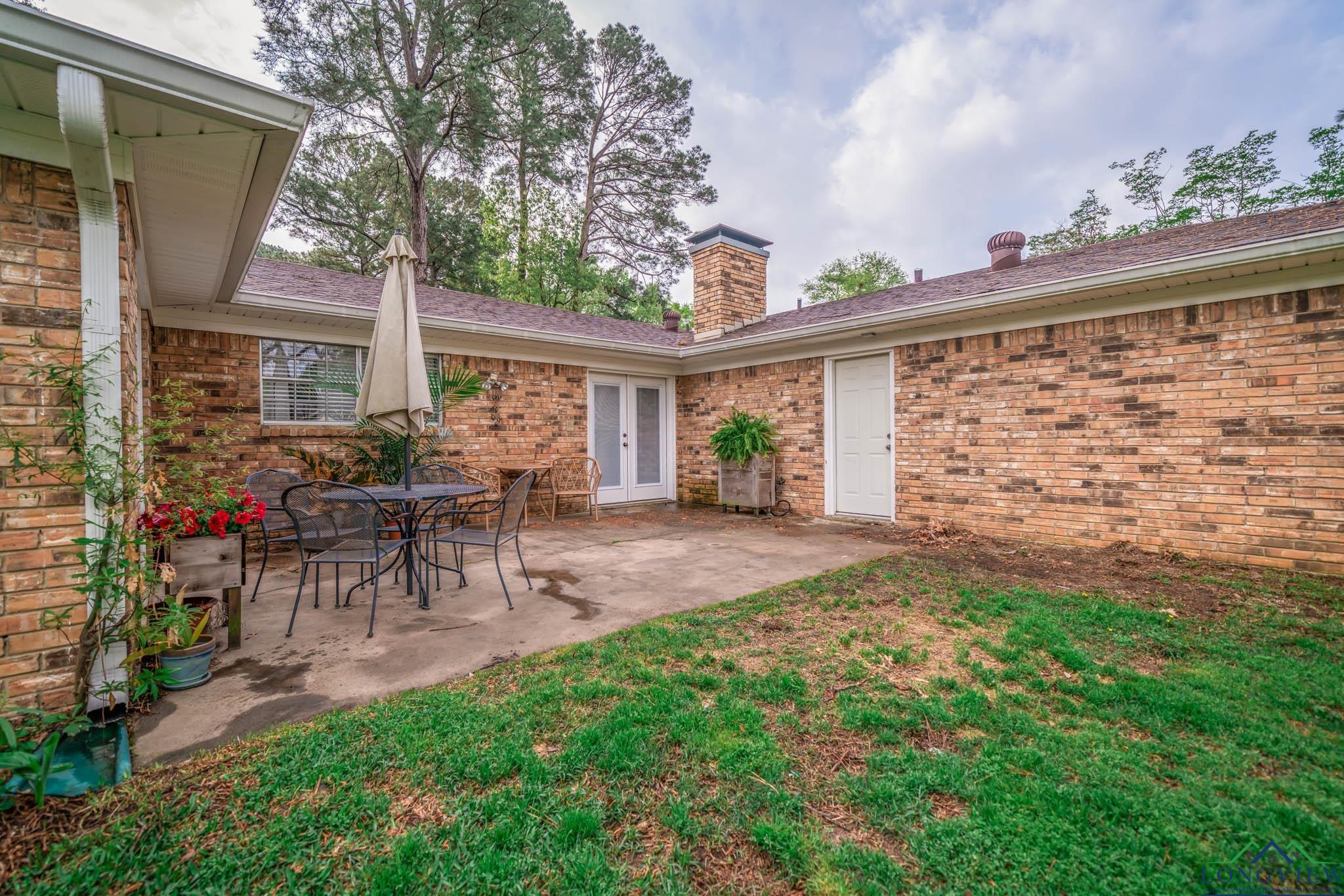 1613 Willowview Street, Longview, Texas image 24