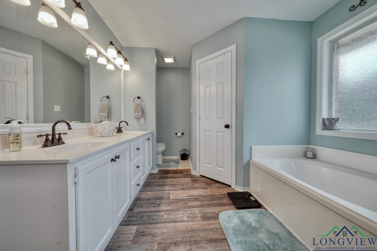 846 Edgewood Circle, Lindale, Texas image 24