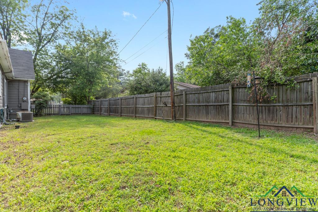 506 Lafayette St, Pittsburg, Texas image 29