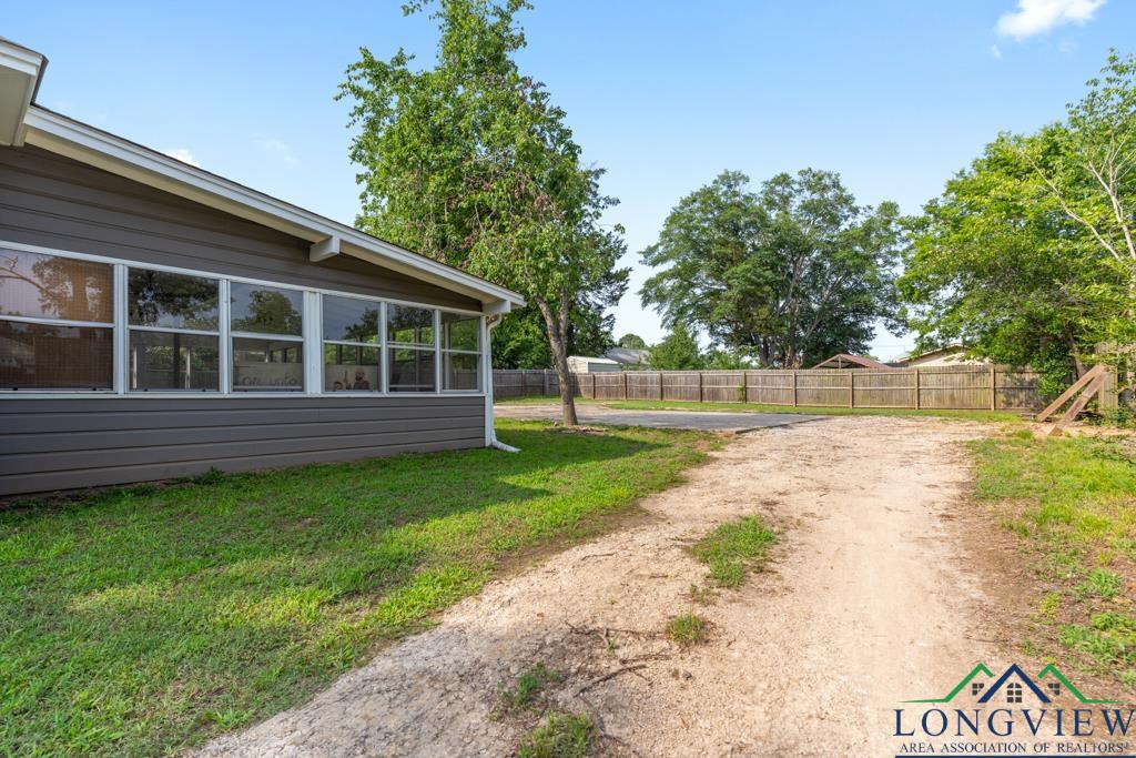 506 Lafayette St, Pittsburg, Texas image 34