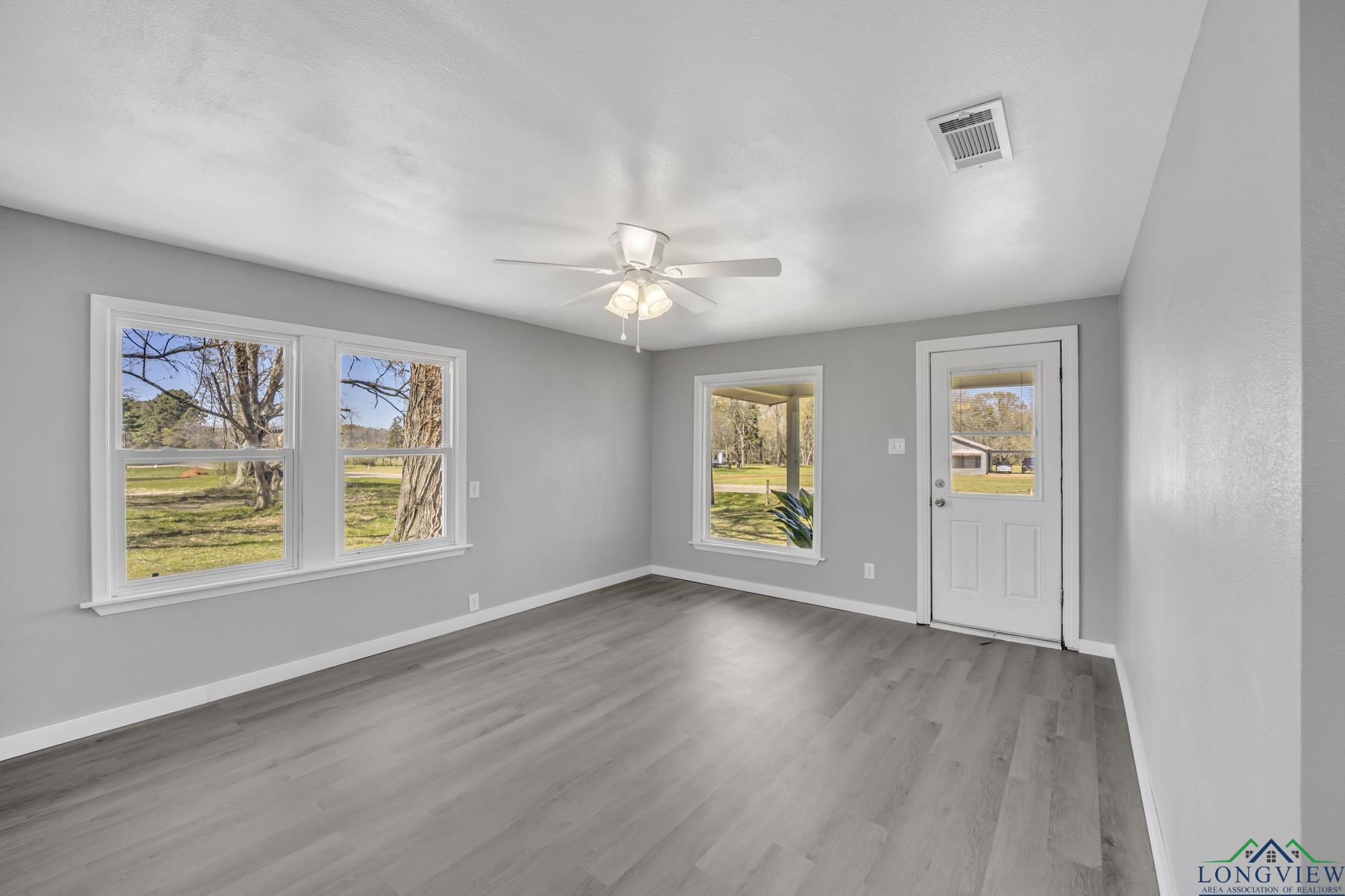 4255 W Sh 323, Henderson, New Mexico image 8