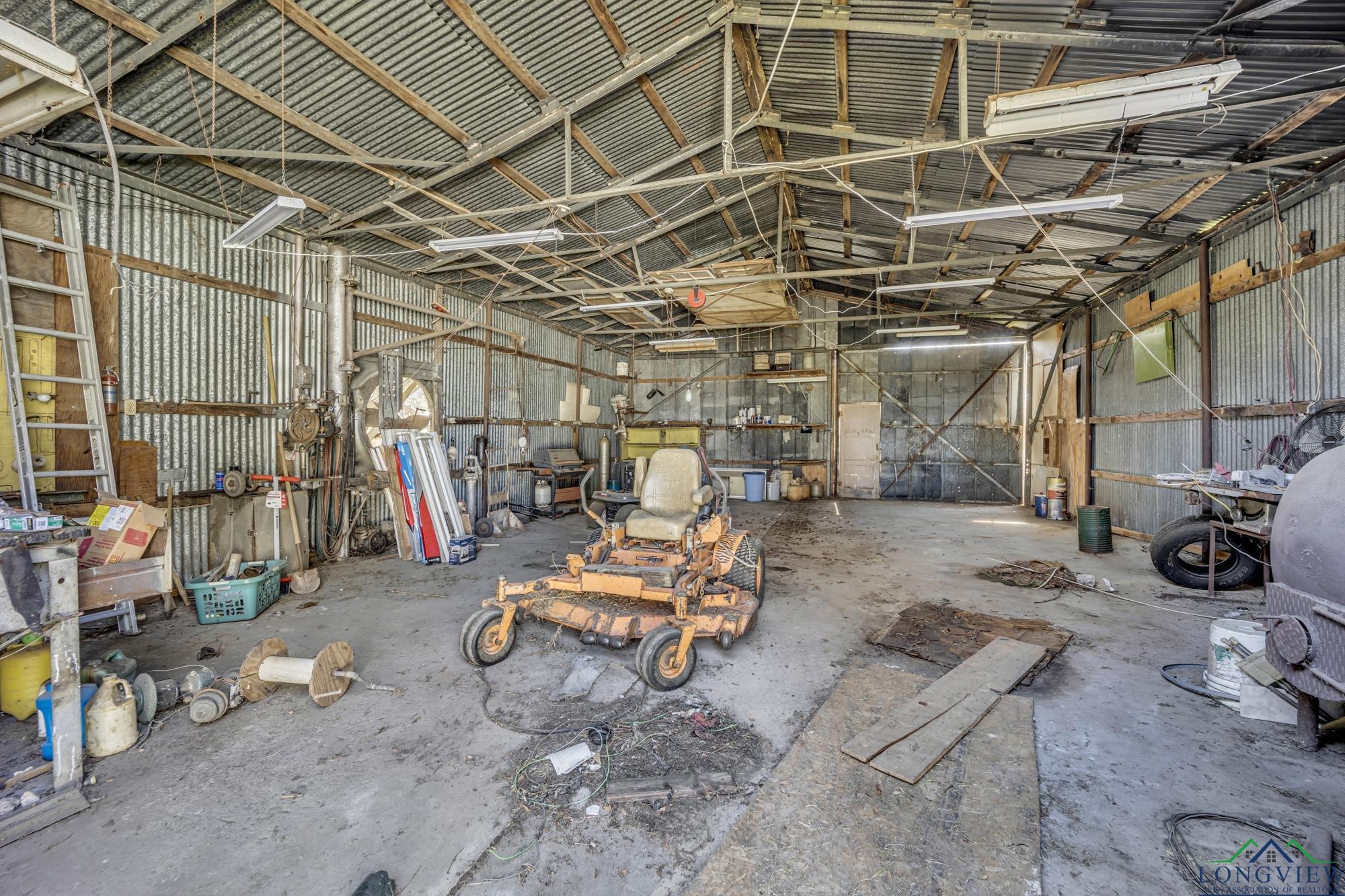 4255 W Sh 323, Henderson, New Mexico image 30