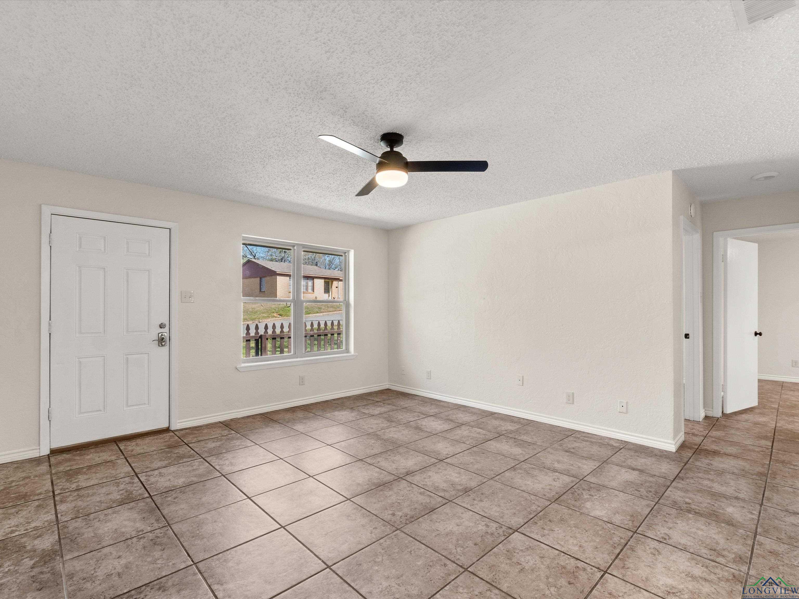 901 N Skyview Dr #13, Gilmer, Texas image 7