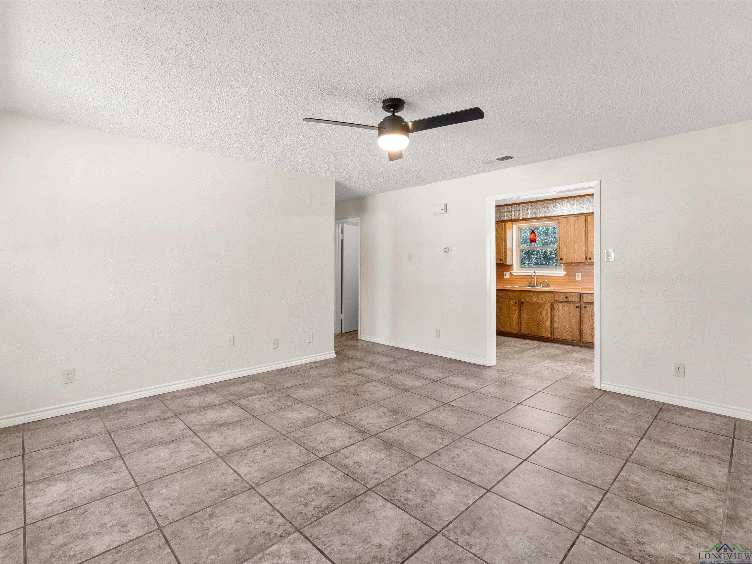 901 N Skyview Dr #13, Gilmer, Texas image 6