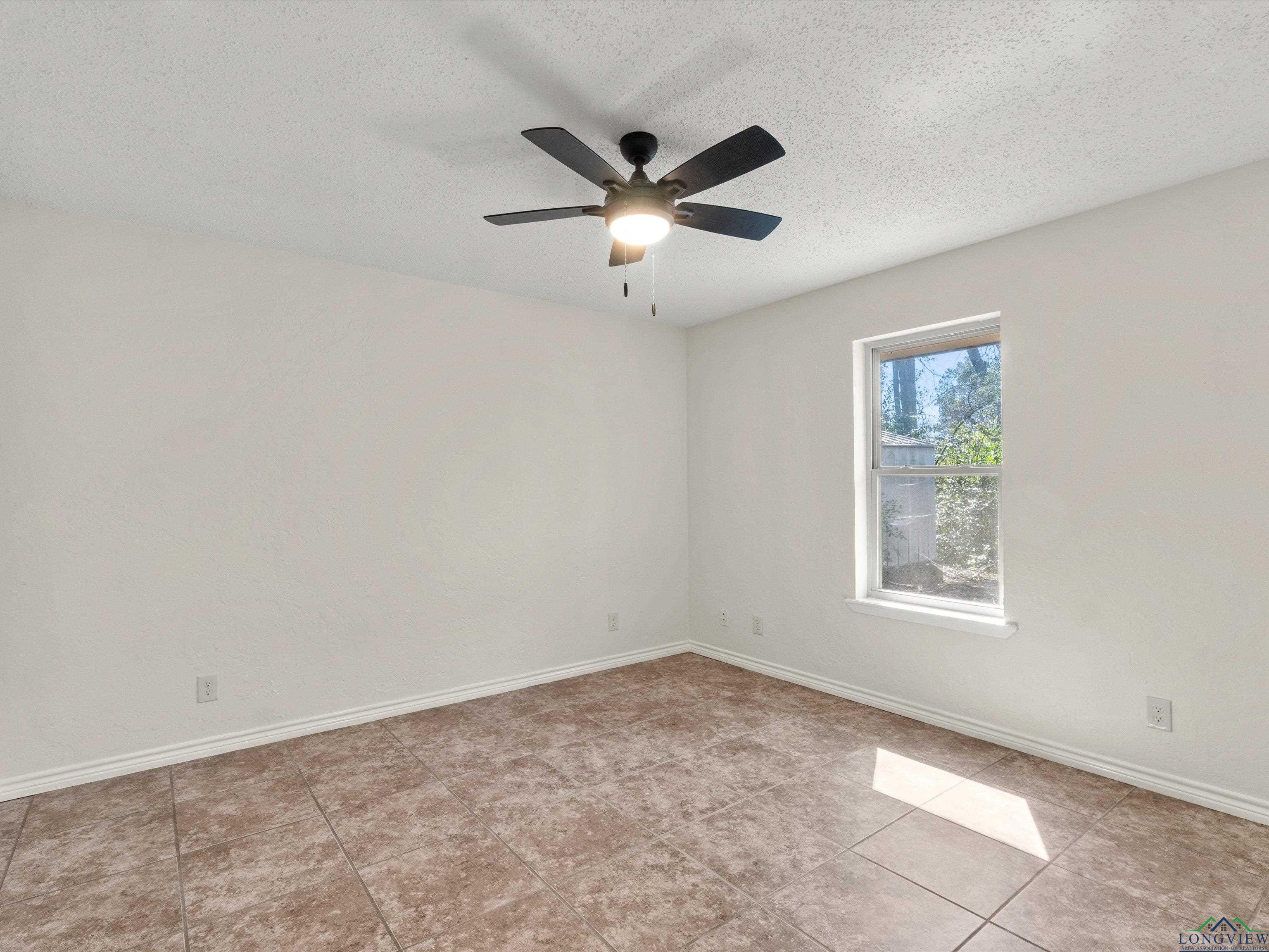 901 N Skyview Dr #13, Gilmer, Texas image 12