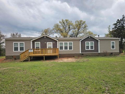 Mobile Home For Sale - 90 County Road 1110<br/> Daingerfield, TX 75638