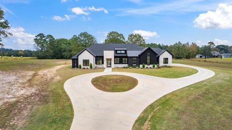 Homes For Sale - 2804 Buchanan Rd<br/> Hallsville, TX 75650