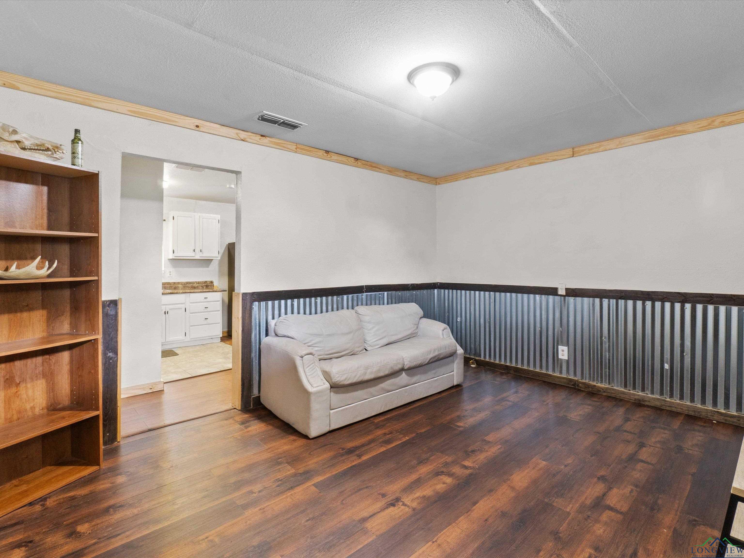 1814 Red Maple Rd, Big Sandy, Texas image 3
